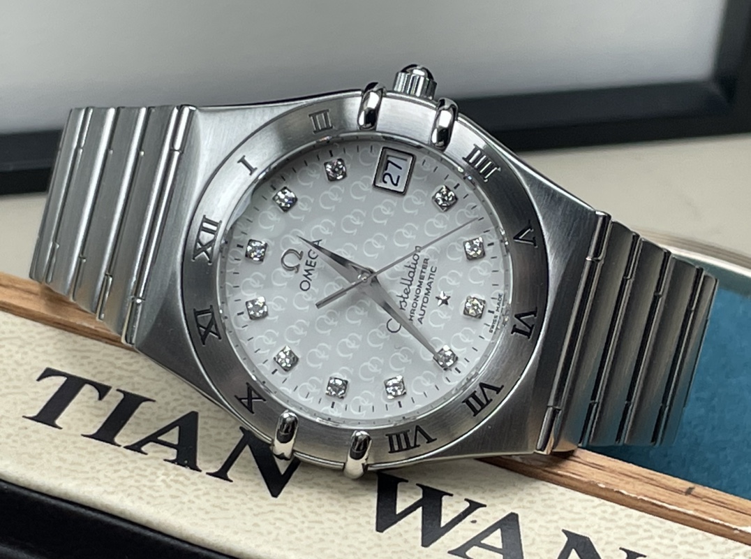 Omega 1504.35.00 detail 3