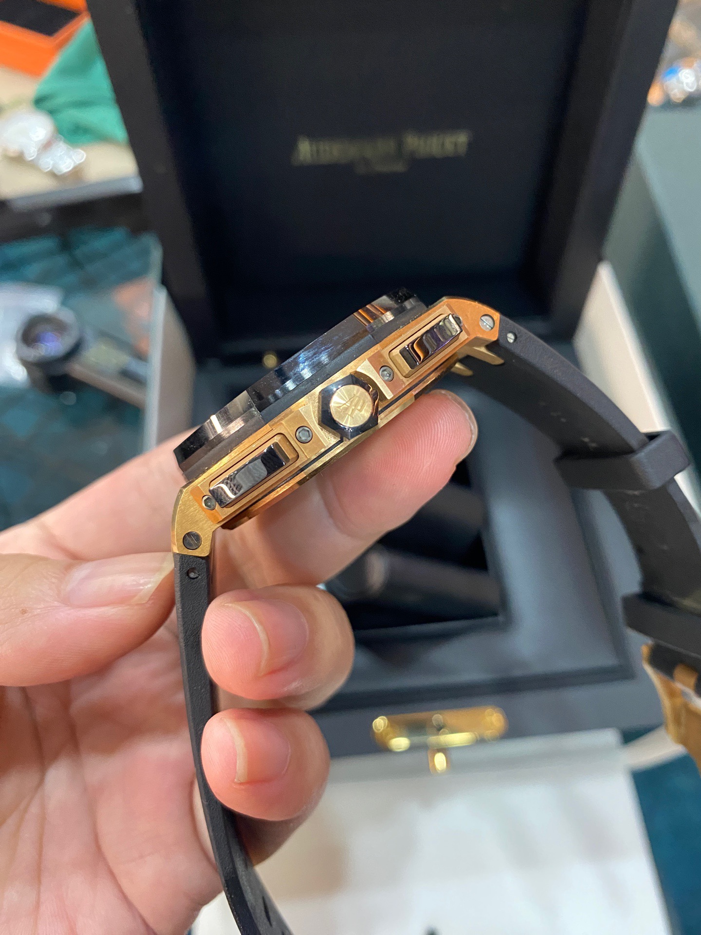Audemars Piguet 26401RO.OO.A002CA.01 detail 1