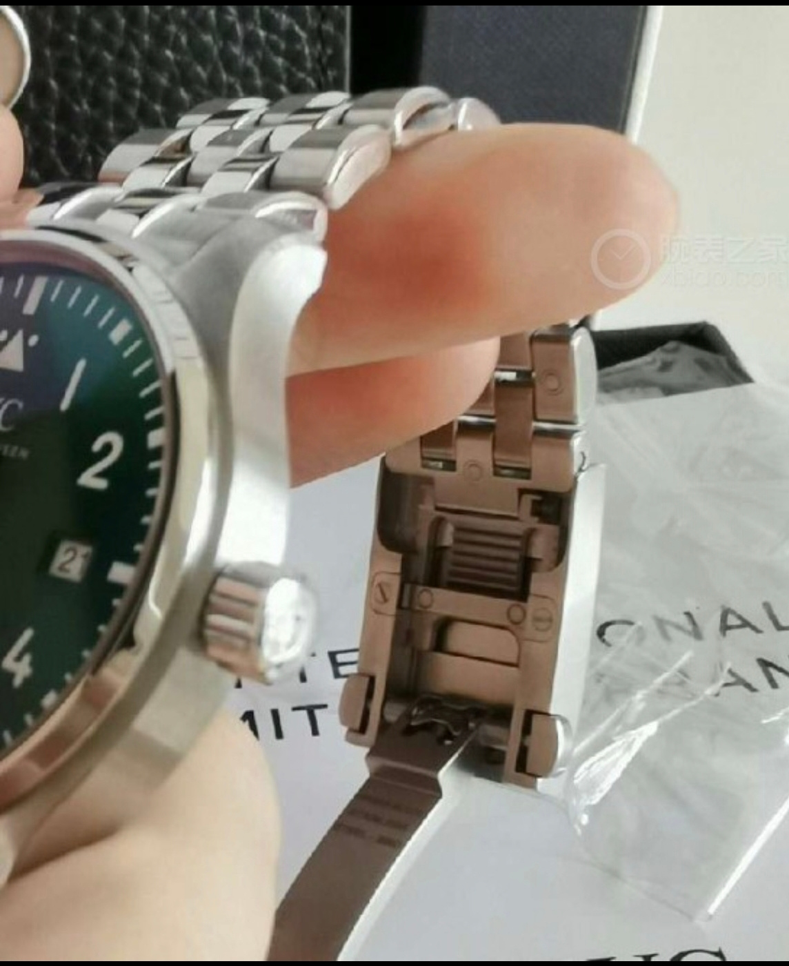IWC IW328206 detail 6