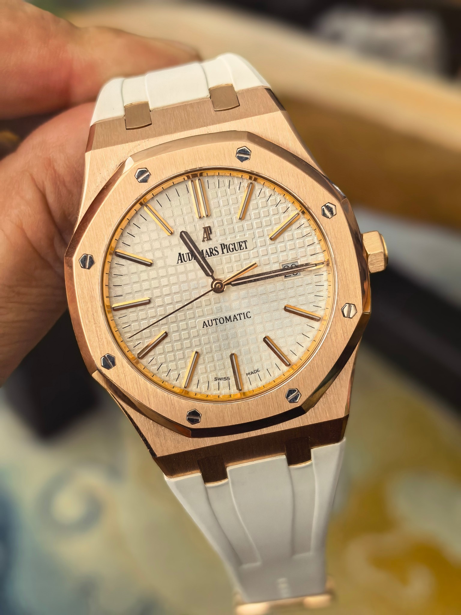 Audemars Piguet 15400OR.OO.D088CR.01