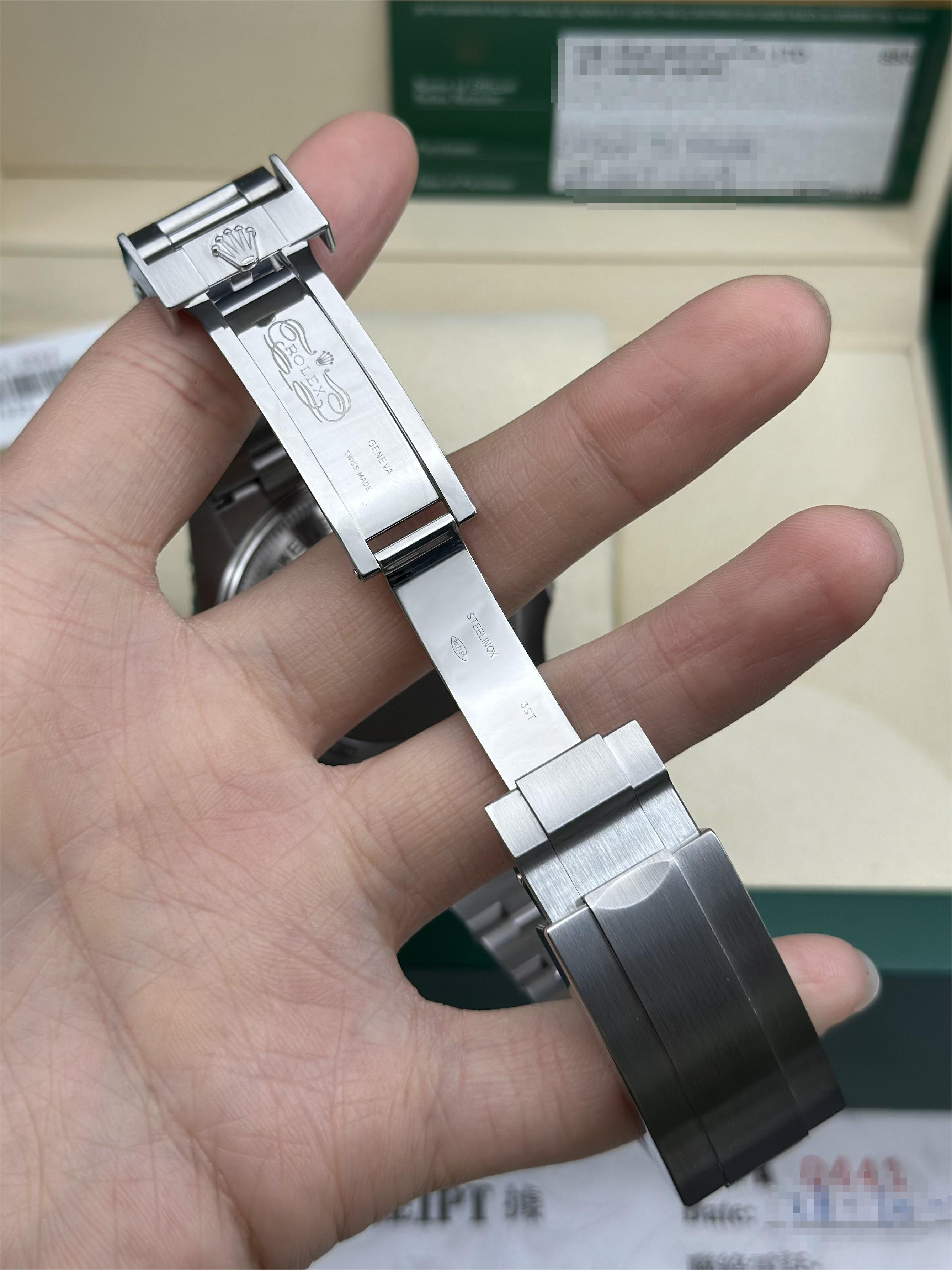 Rolex 126660-0002 detail 4