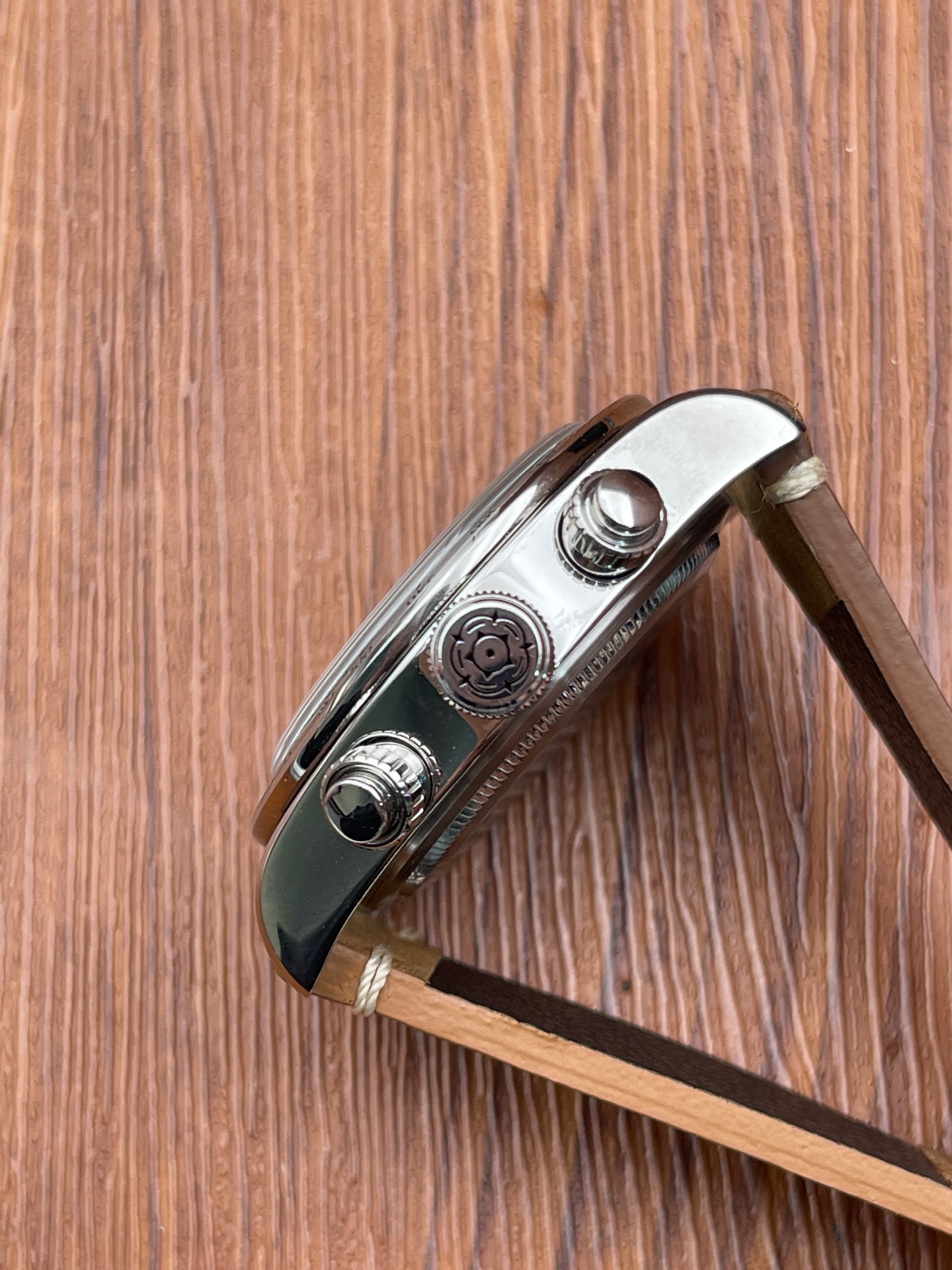 Tudor M79350-0005 detail 1
