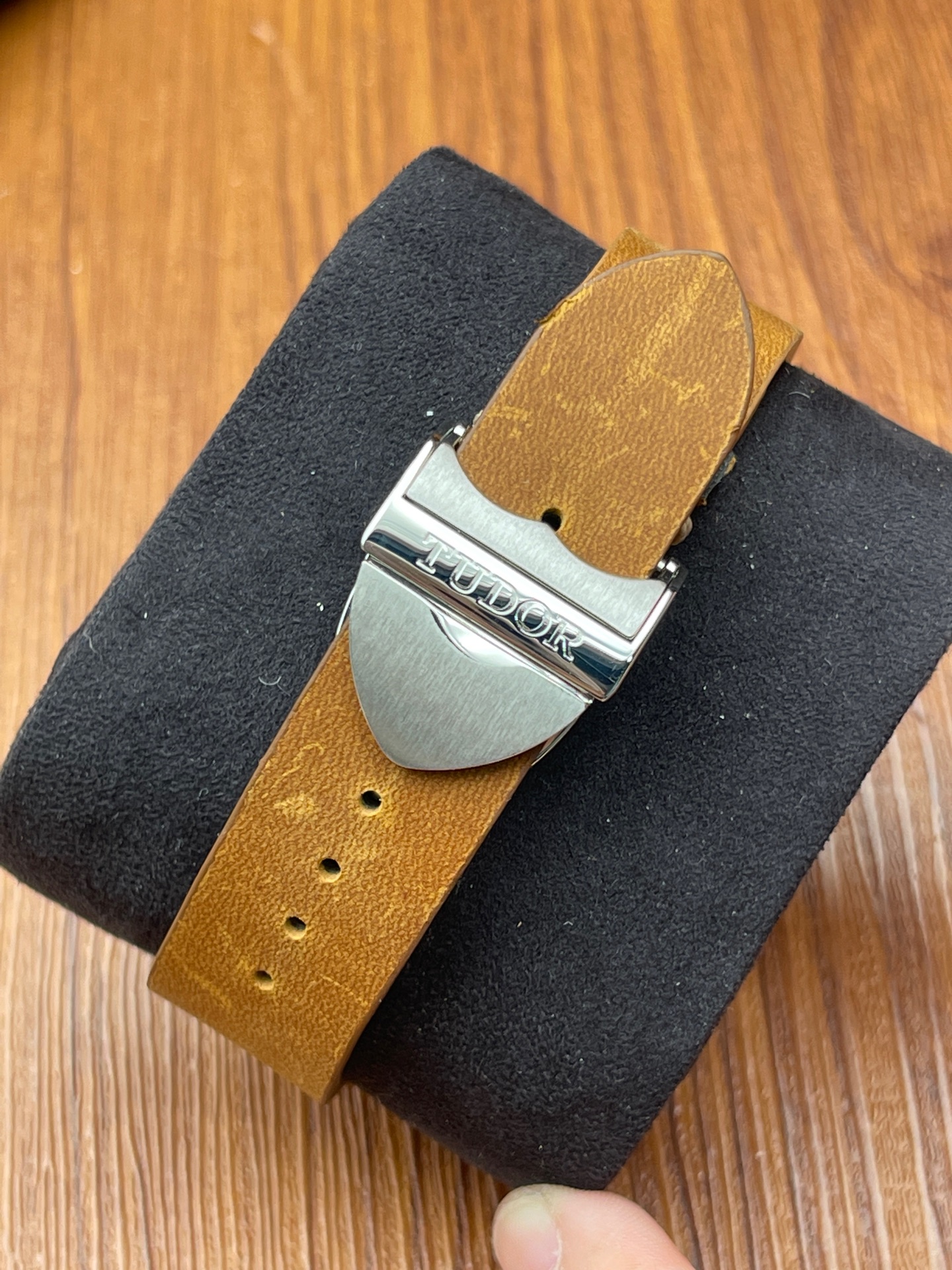 Tudor M79350-0005 detail 4