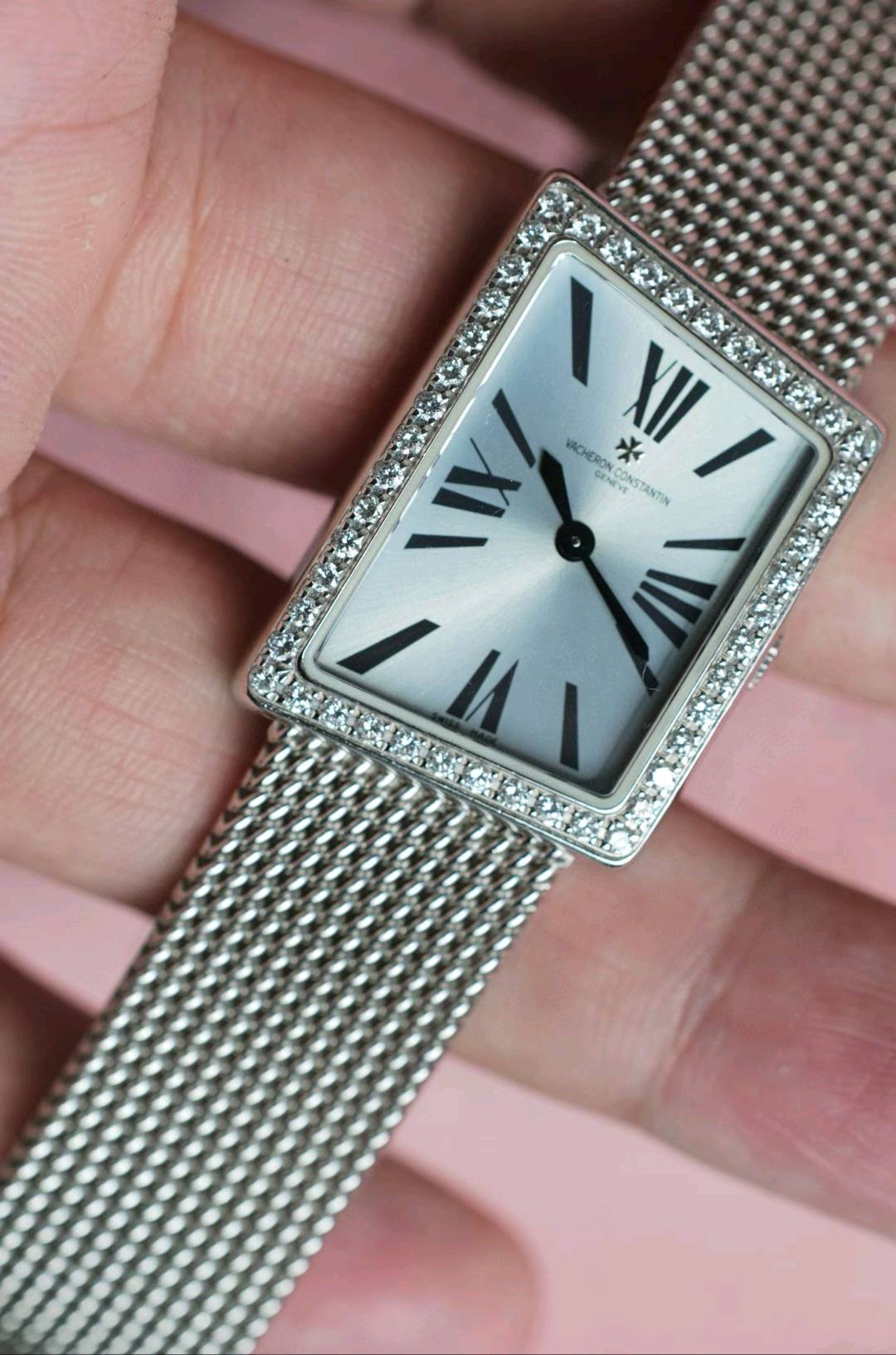 Vacheron Constantin 25520G detail 2