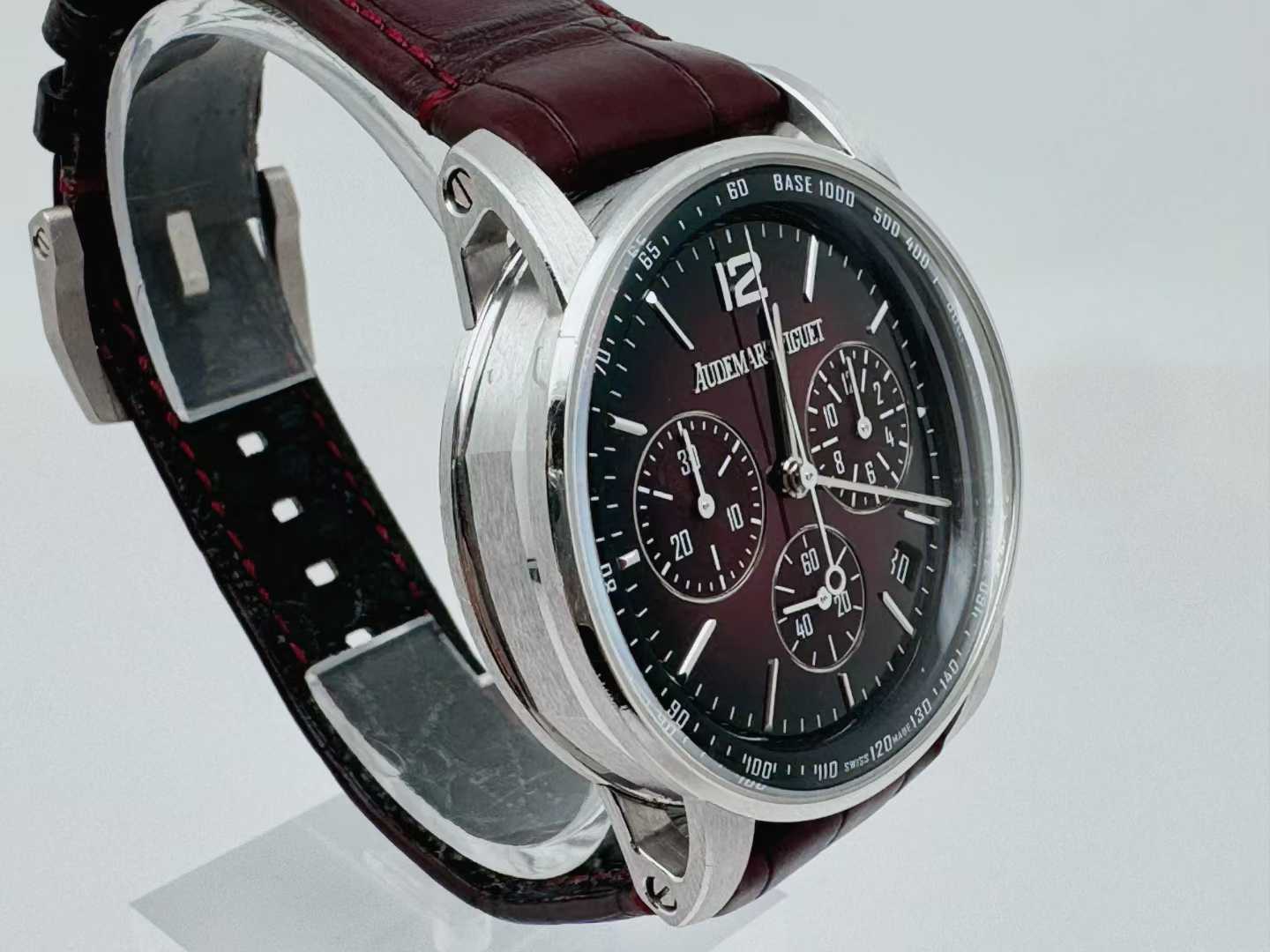 Audemars Piguet 26393BC.OO.A068CR.01.99 detail 3