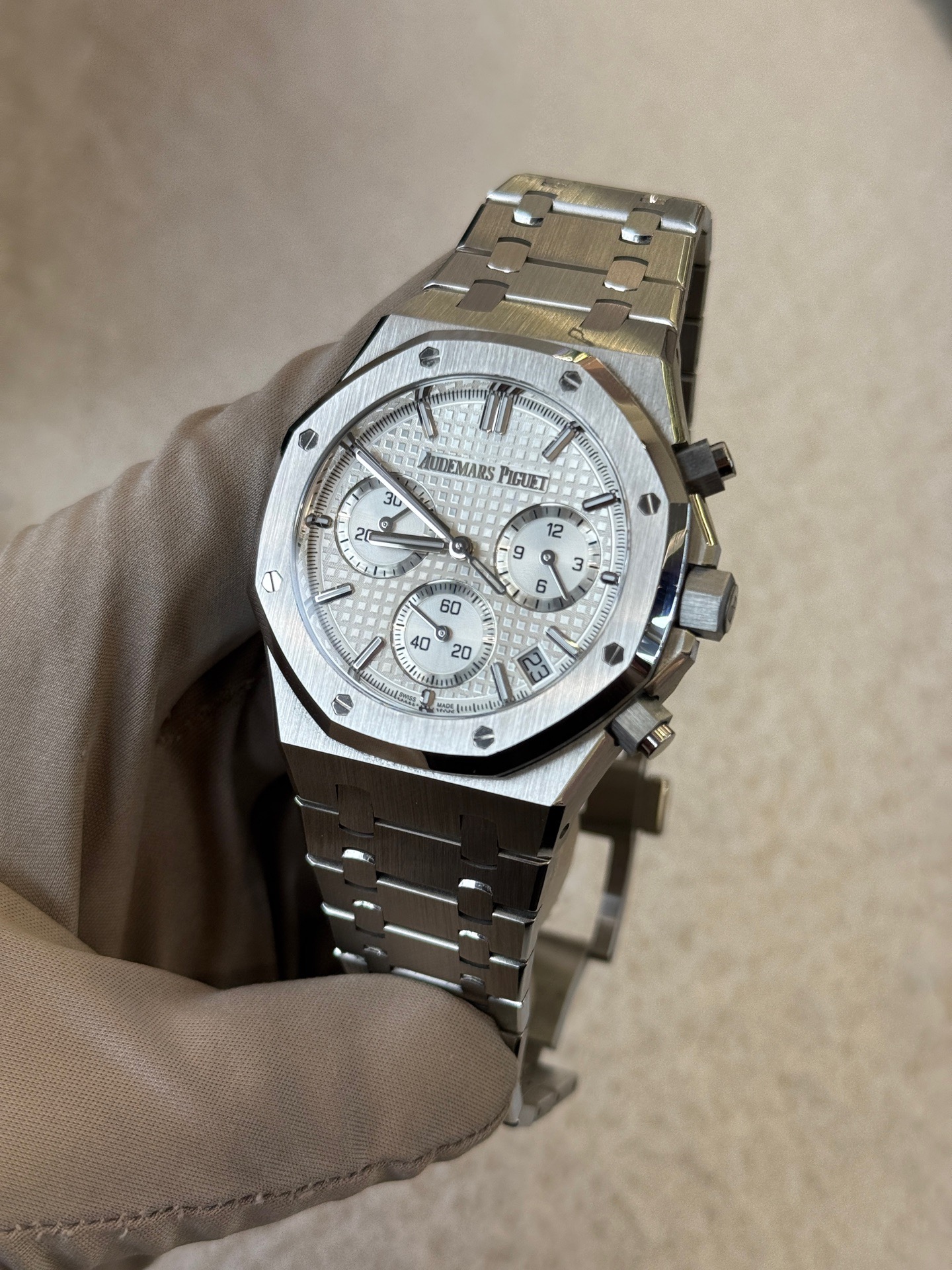 Audemars Piguet 26240ST.OO.1320ST.07 detail 3