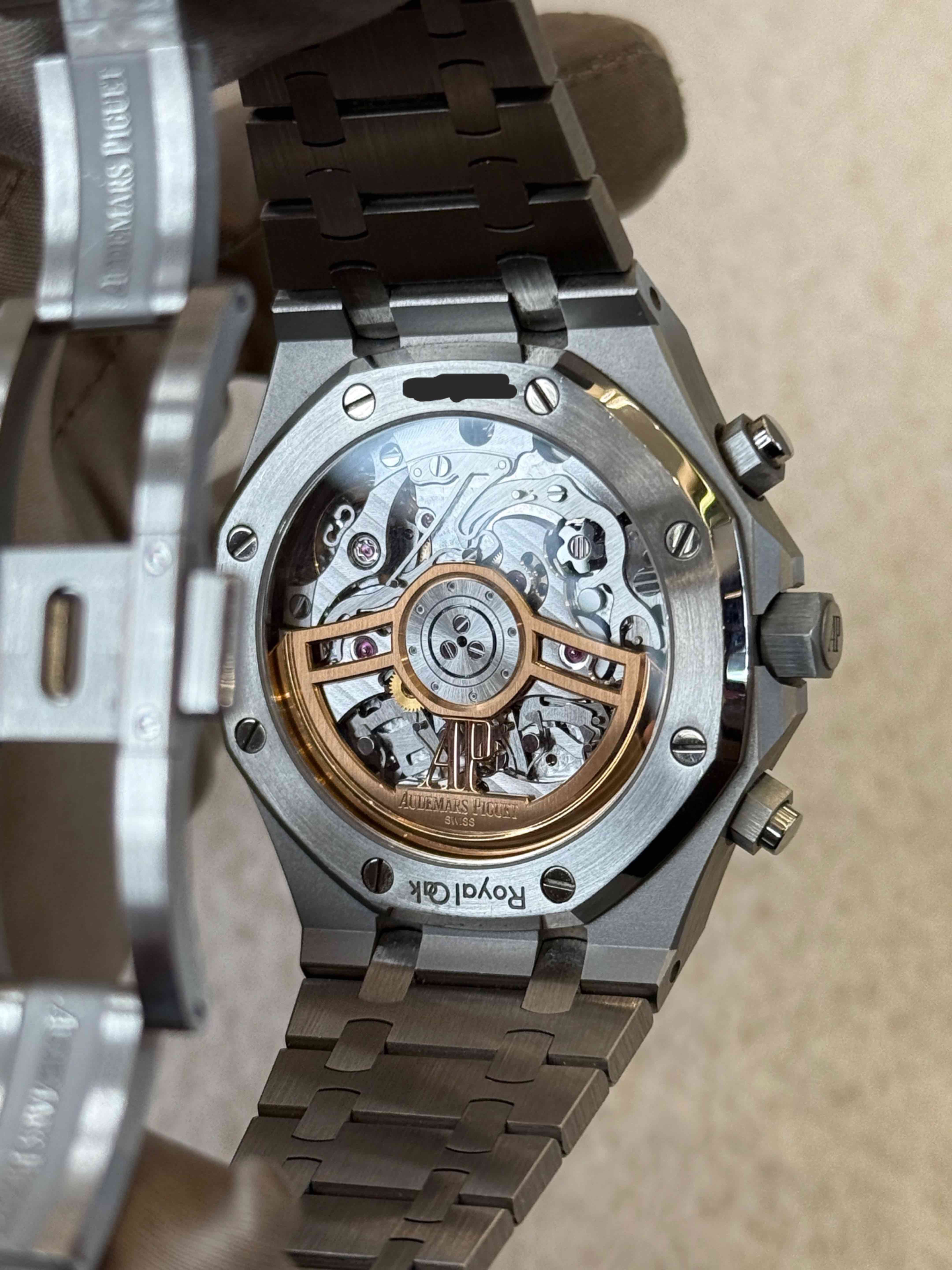 Audemars Piguet 26240ST.OO.1320ST.07 detail 6