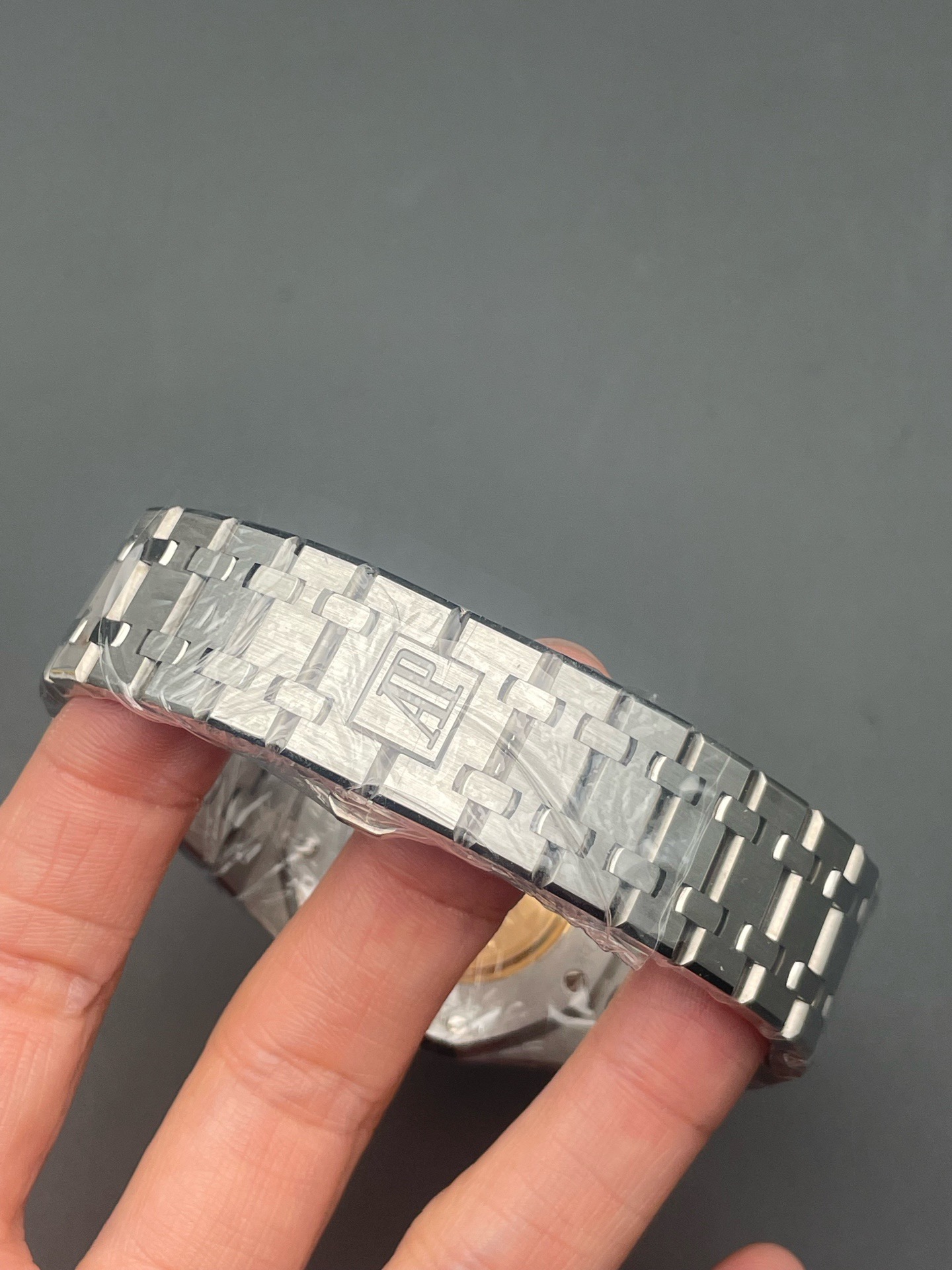 Audemars Piguet 15300ST.OO.1220ST.02 detail 5