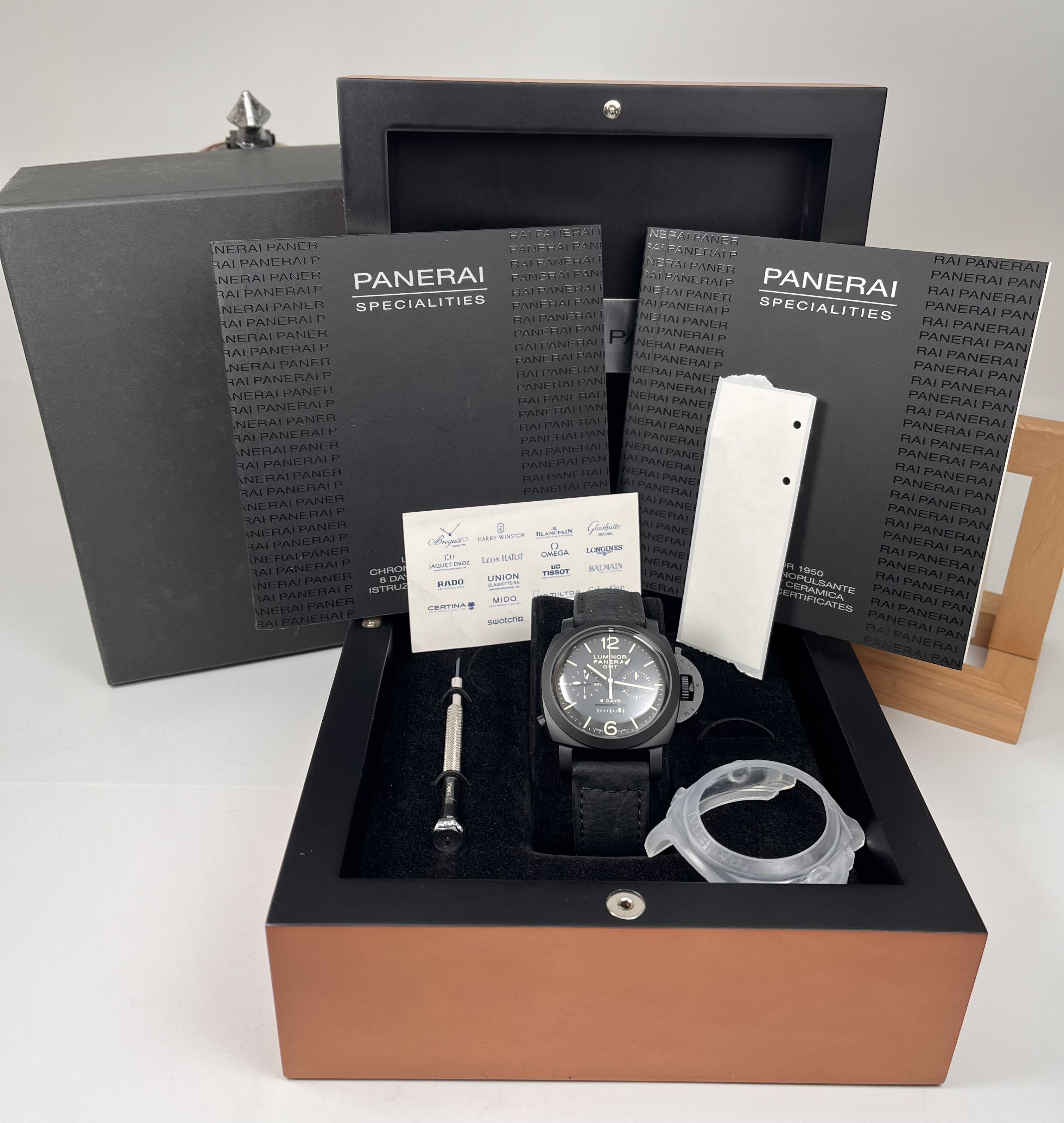 Panerai PAM00317 detail 7