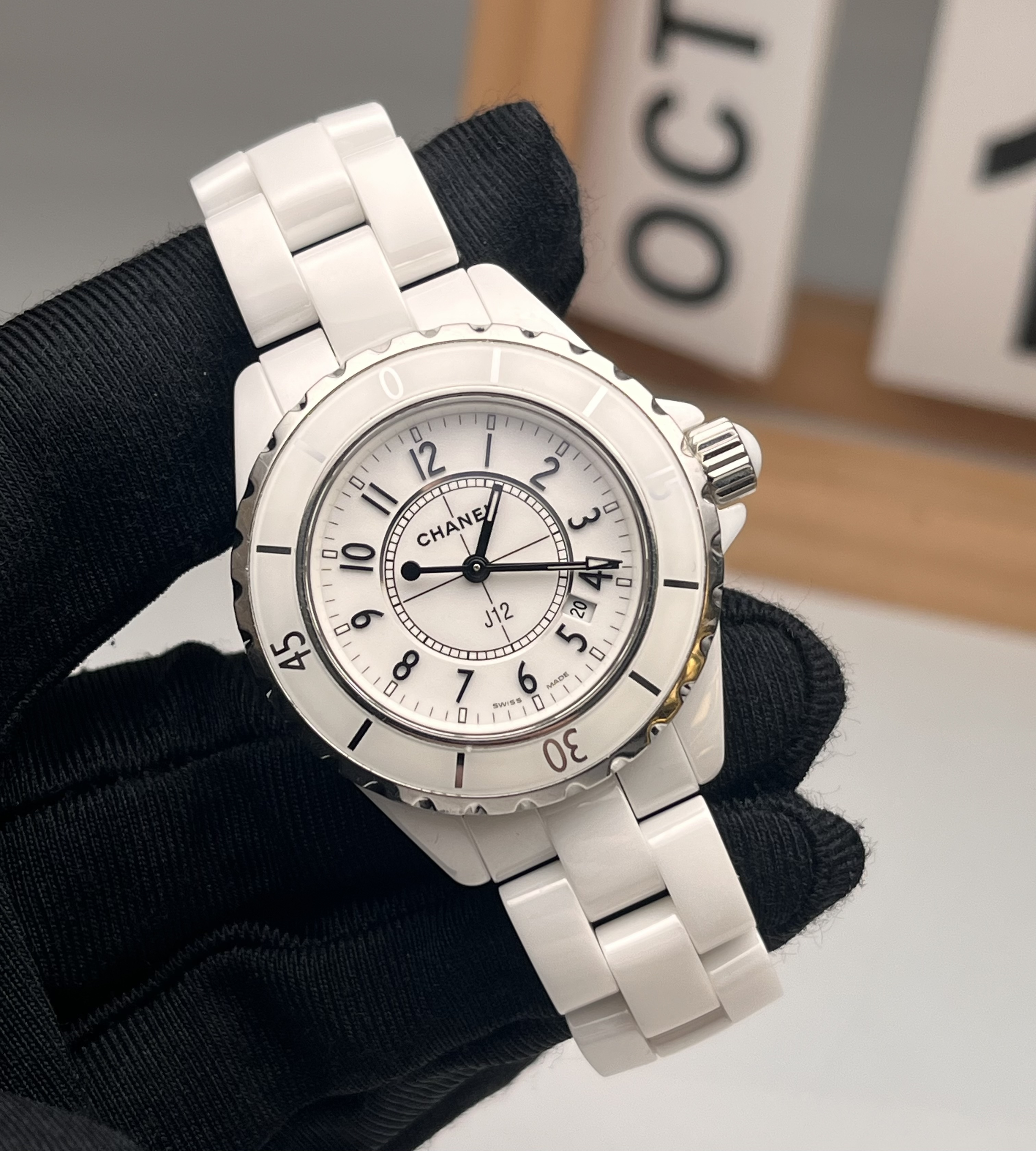 Chanel H0968