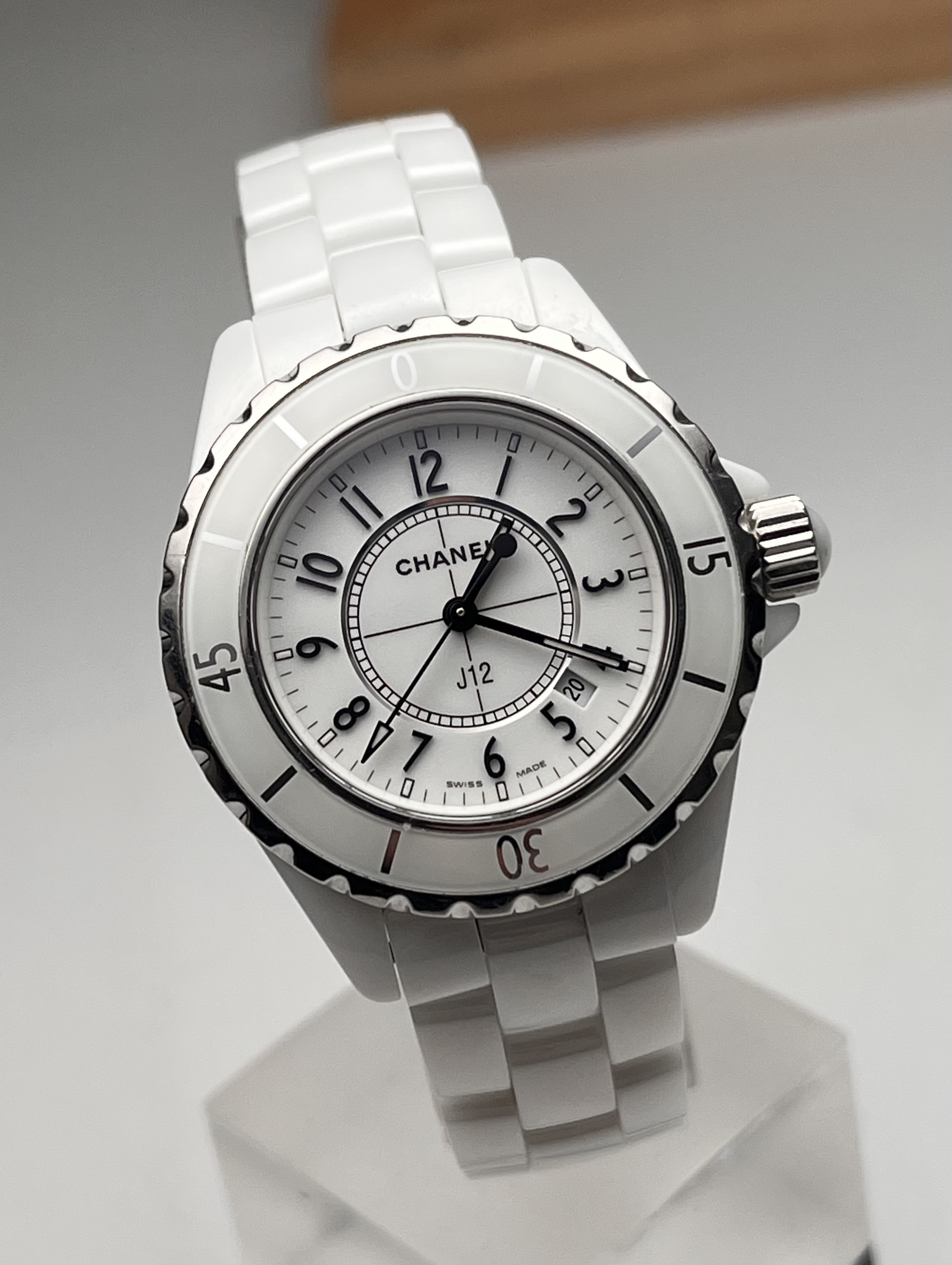 Chanel H0968 detail 2