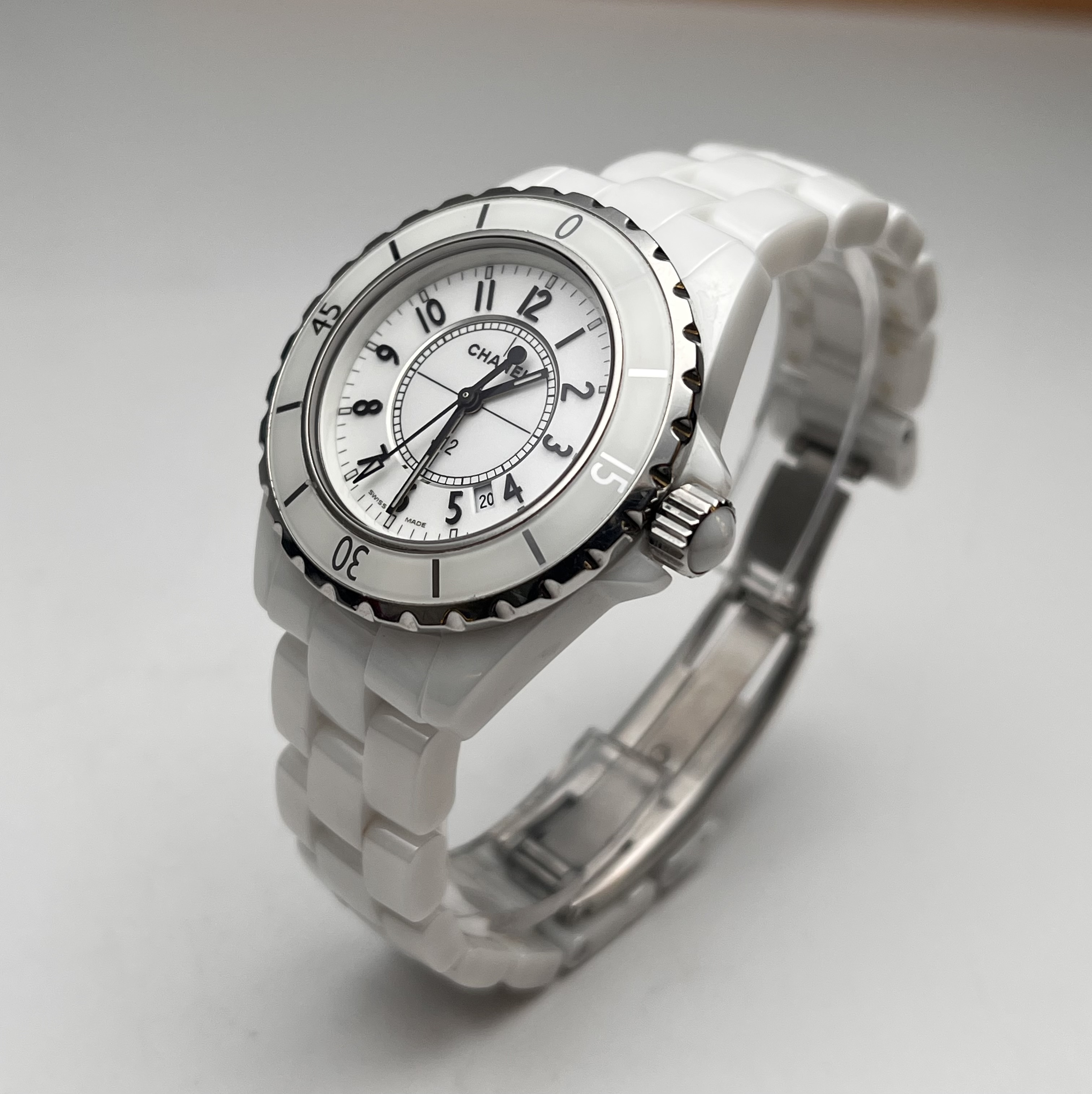 Chanel H0968 detail 1