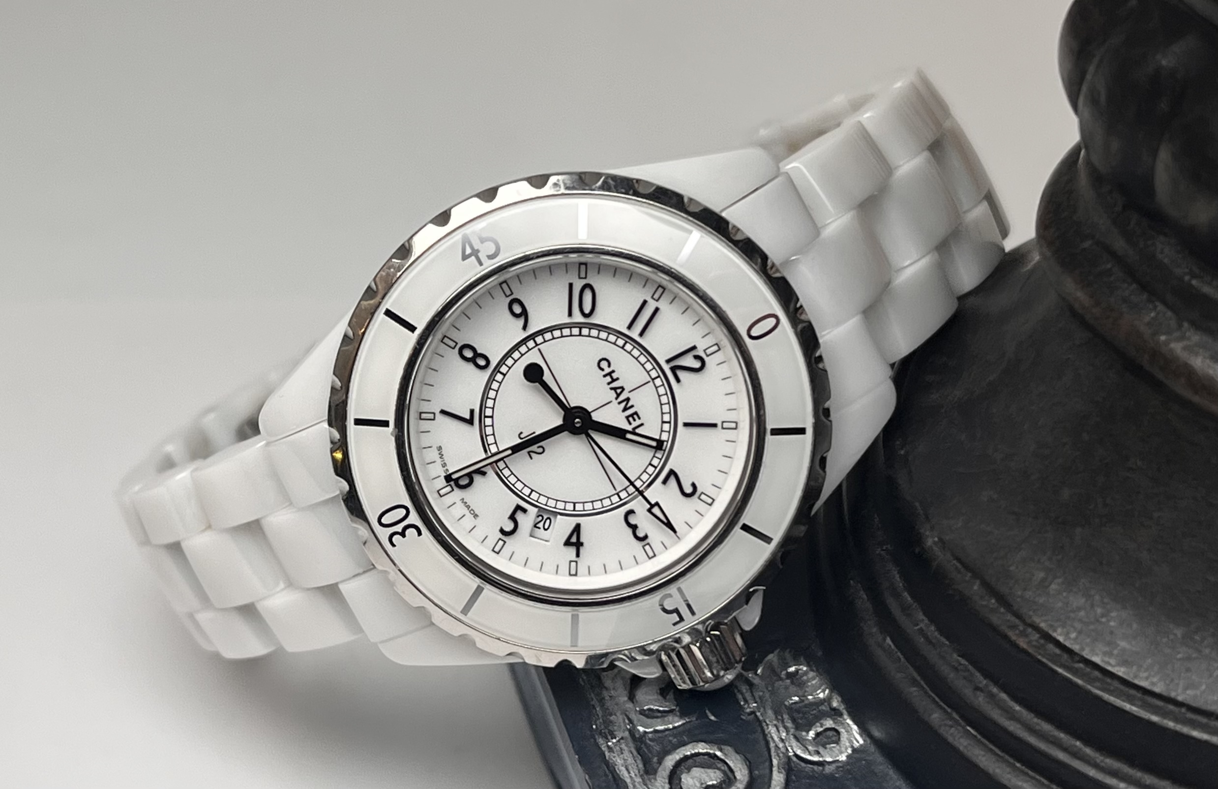 Chanel H0968 detail 4