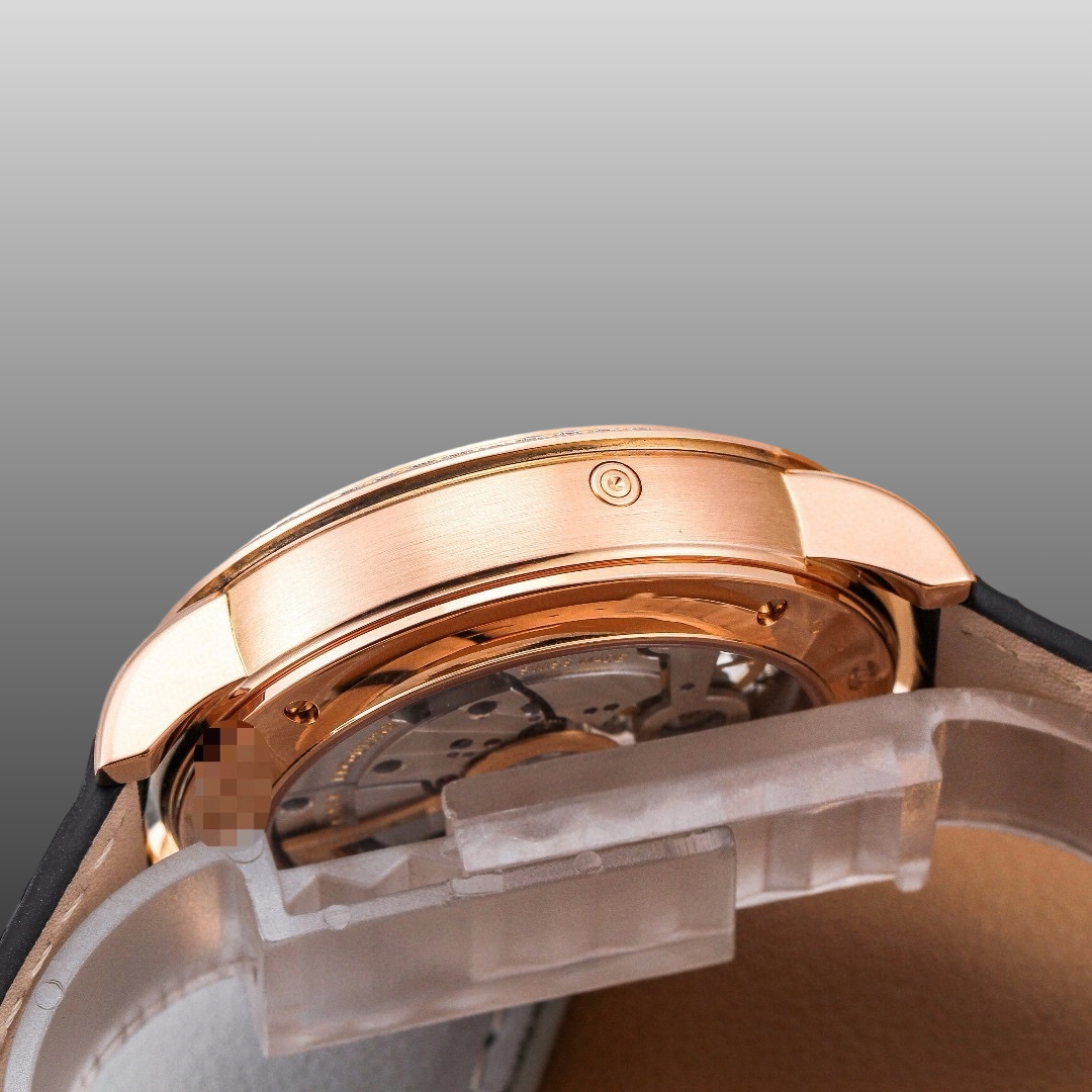 Jaeger-LeCoultre 5042501 detail 4