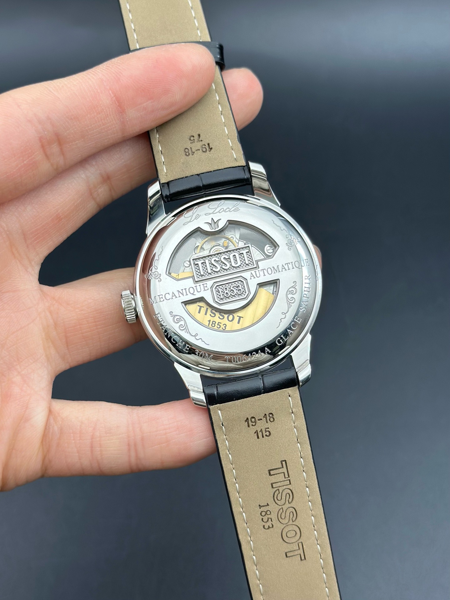 Tissot T006.424.16.053.00 detail 7