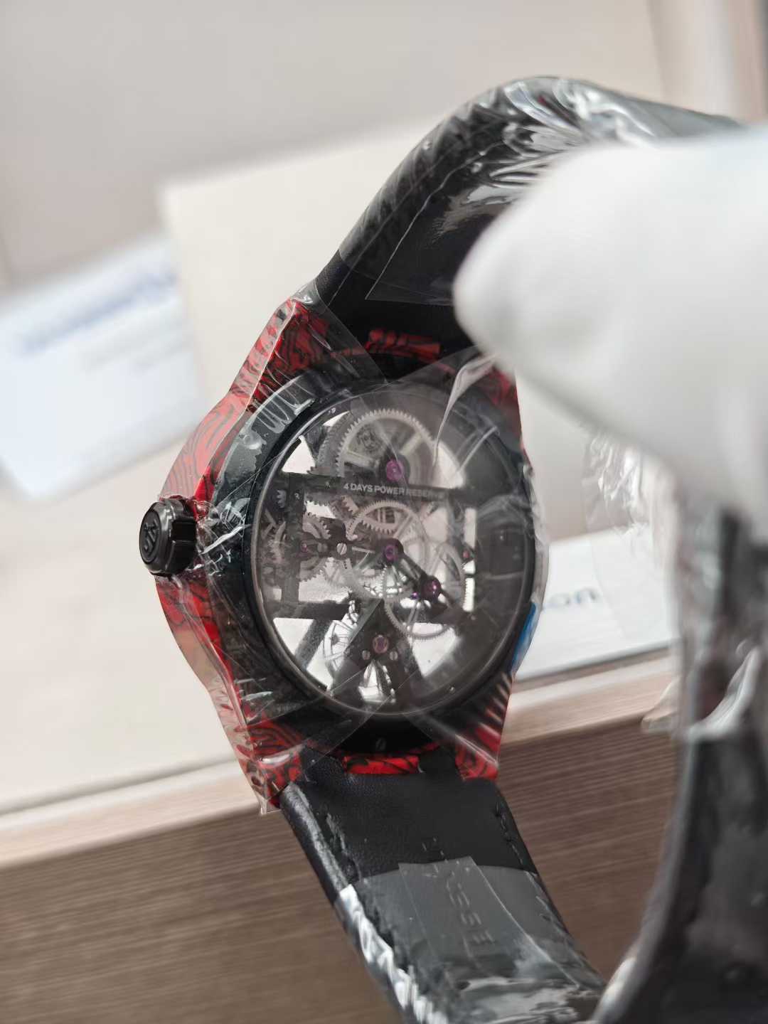 Ulysse Nardin 3713-260 / MAGMA detail 3
