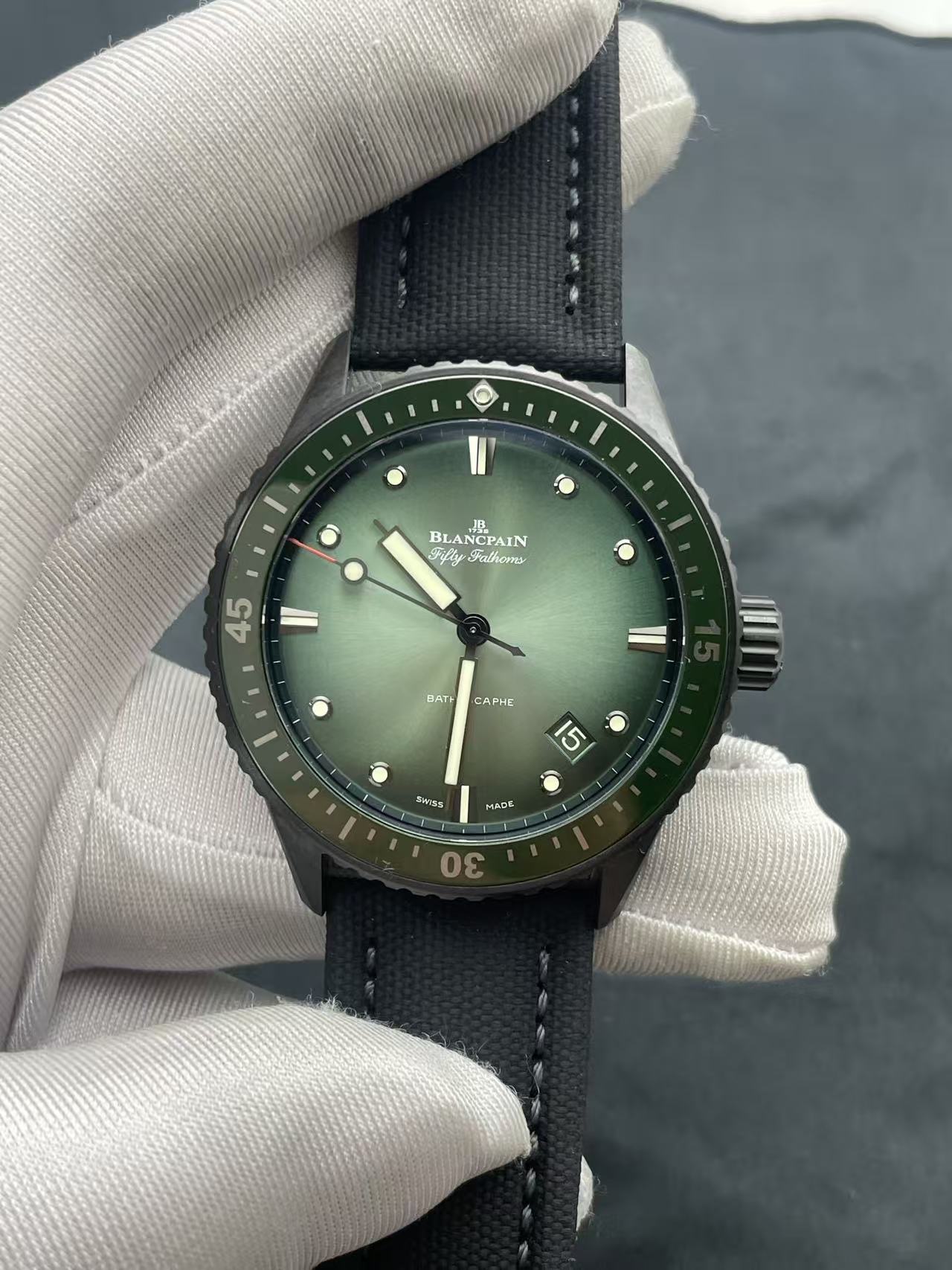 Blancpain 5000-0153-B52A detail 2