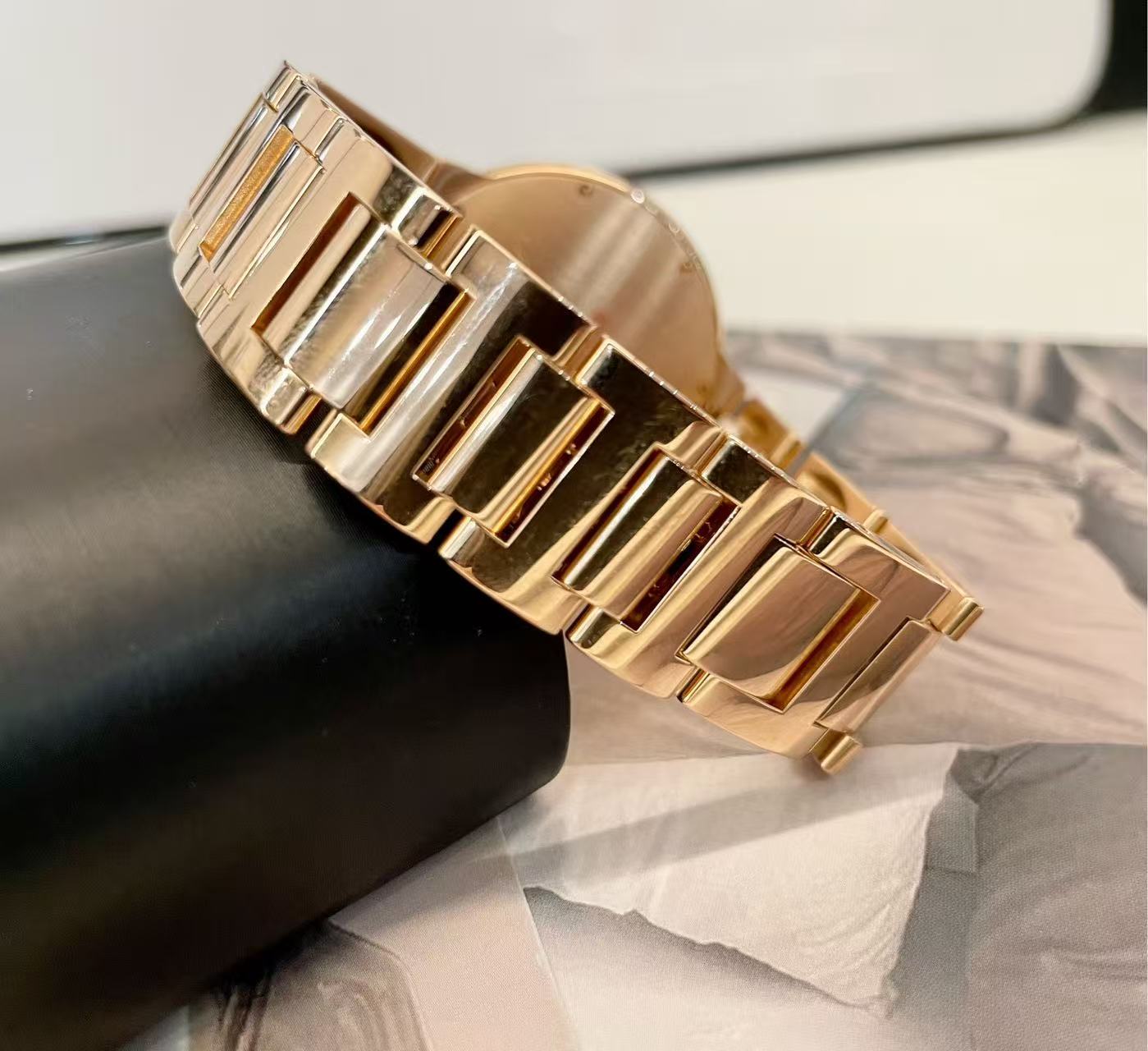 Cartier W6920035 detail 8
