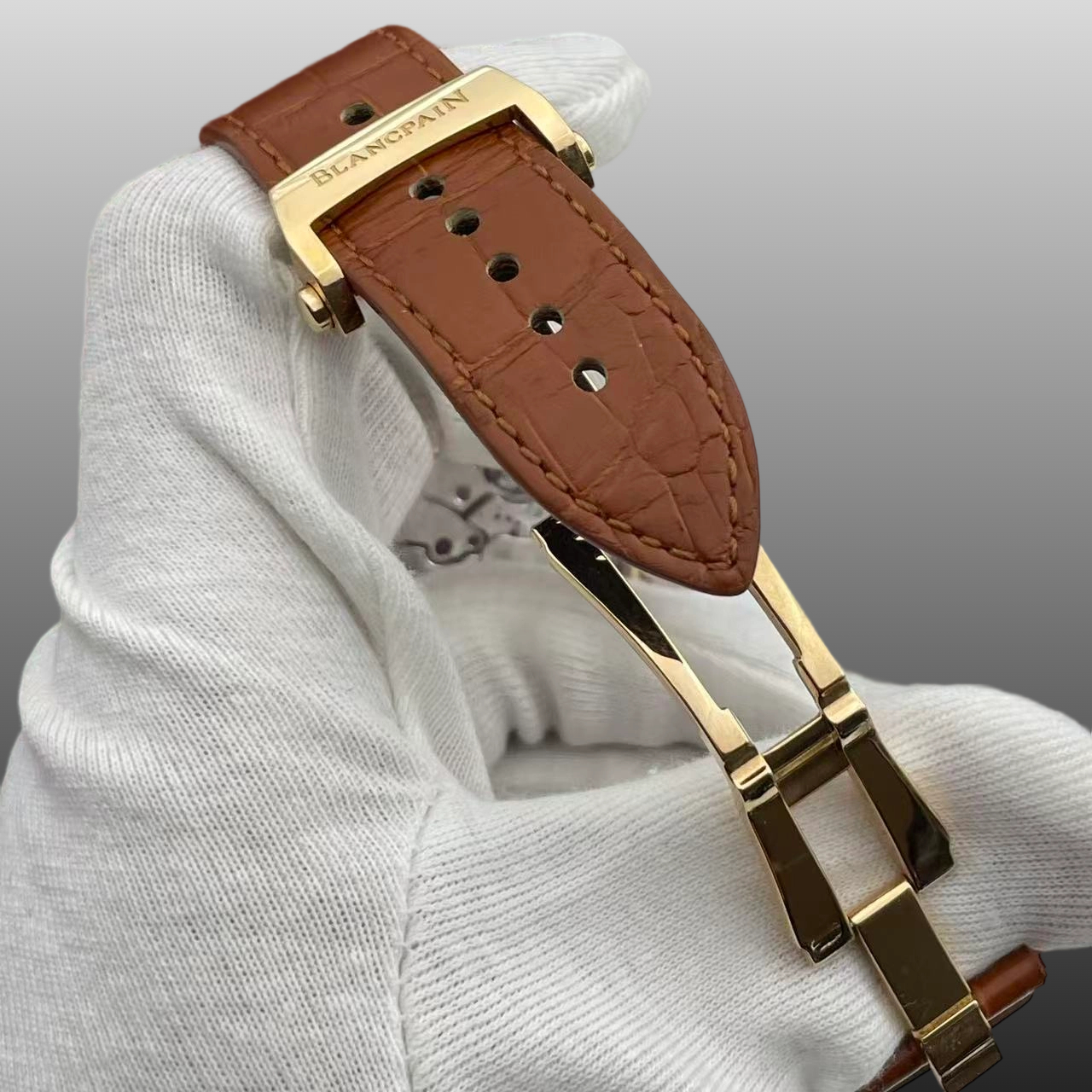 Blancpain 8837-3630-53b detail 4