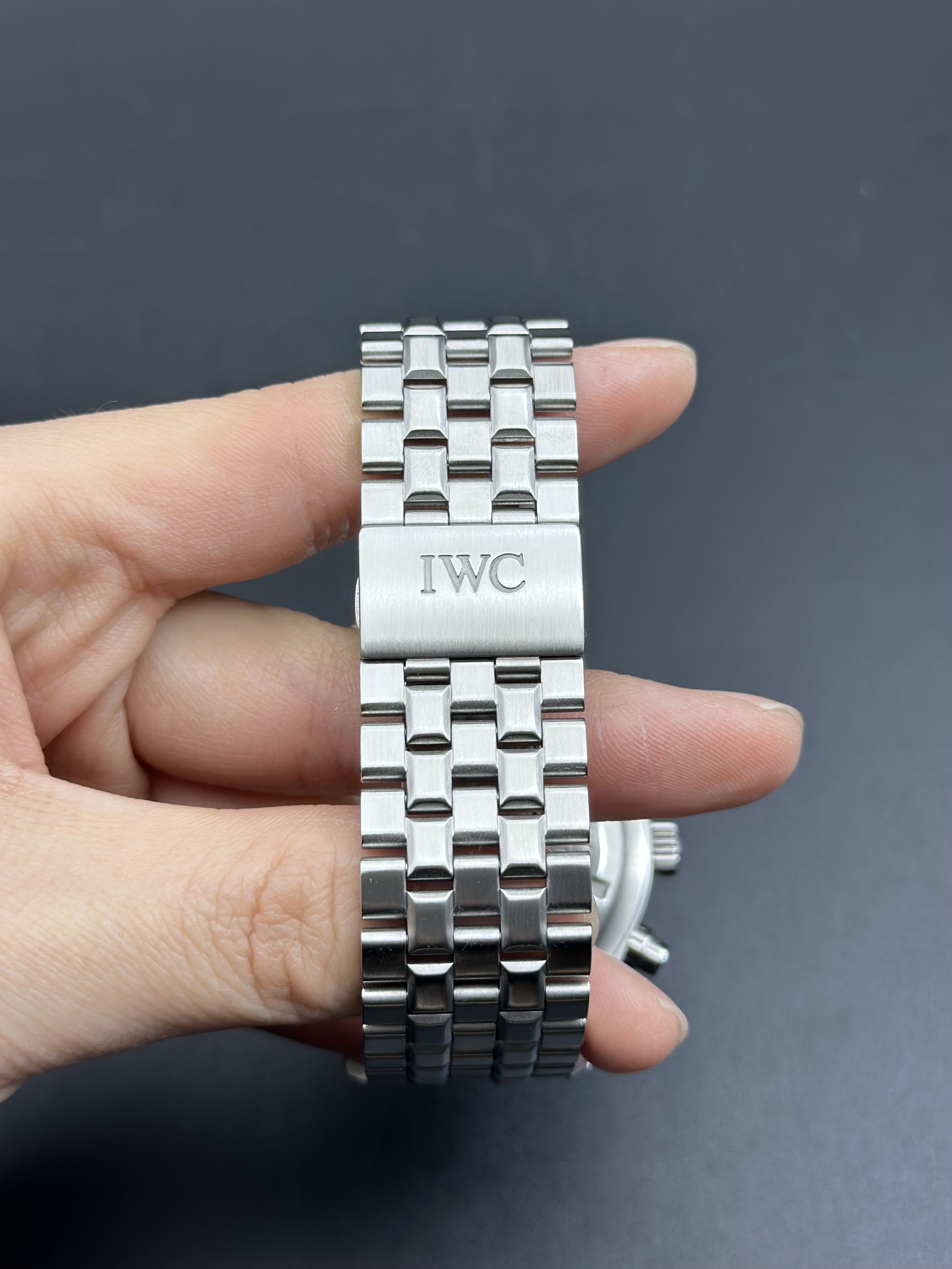 IWC IW371704 detail 5