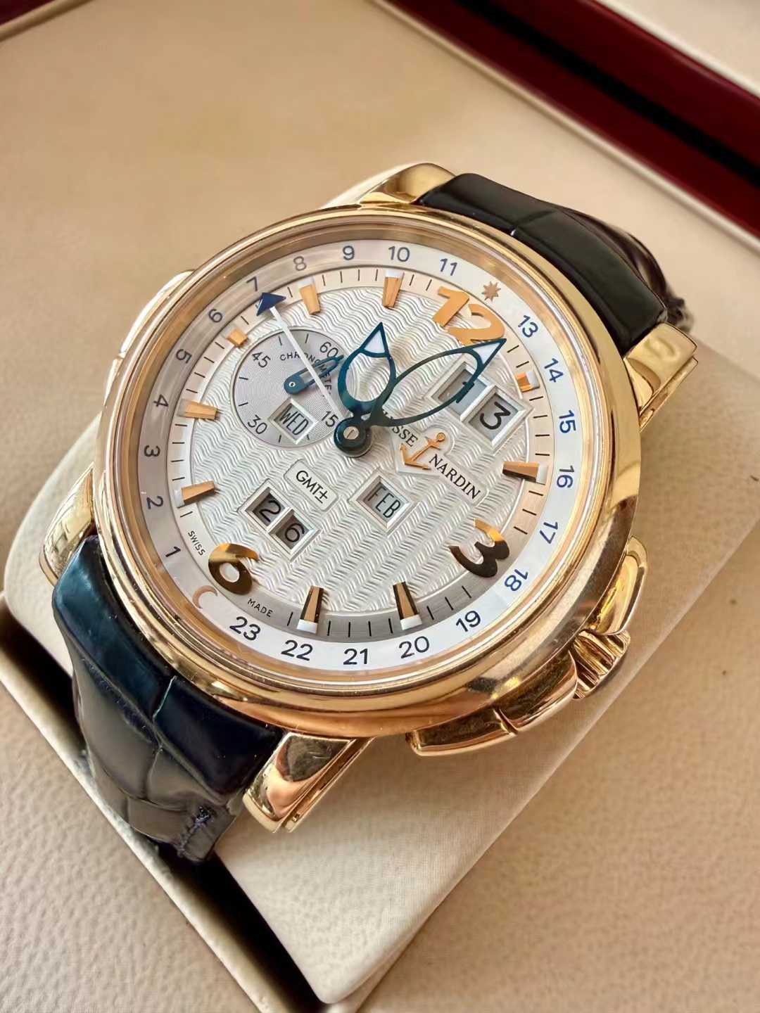 Ulysse Nardin 326-60 detail 3