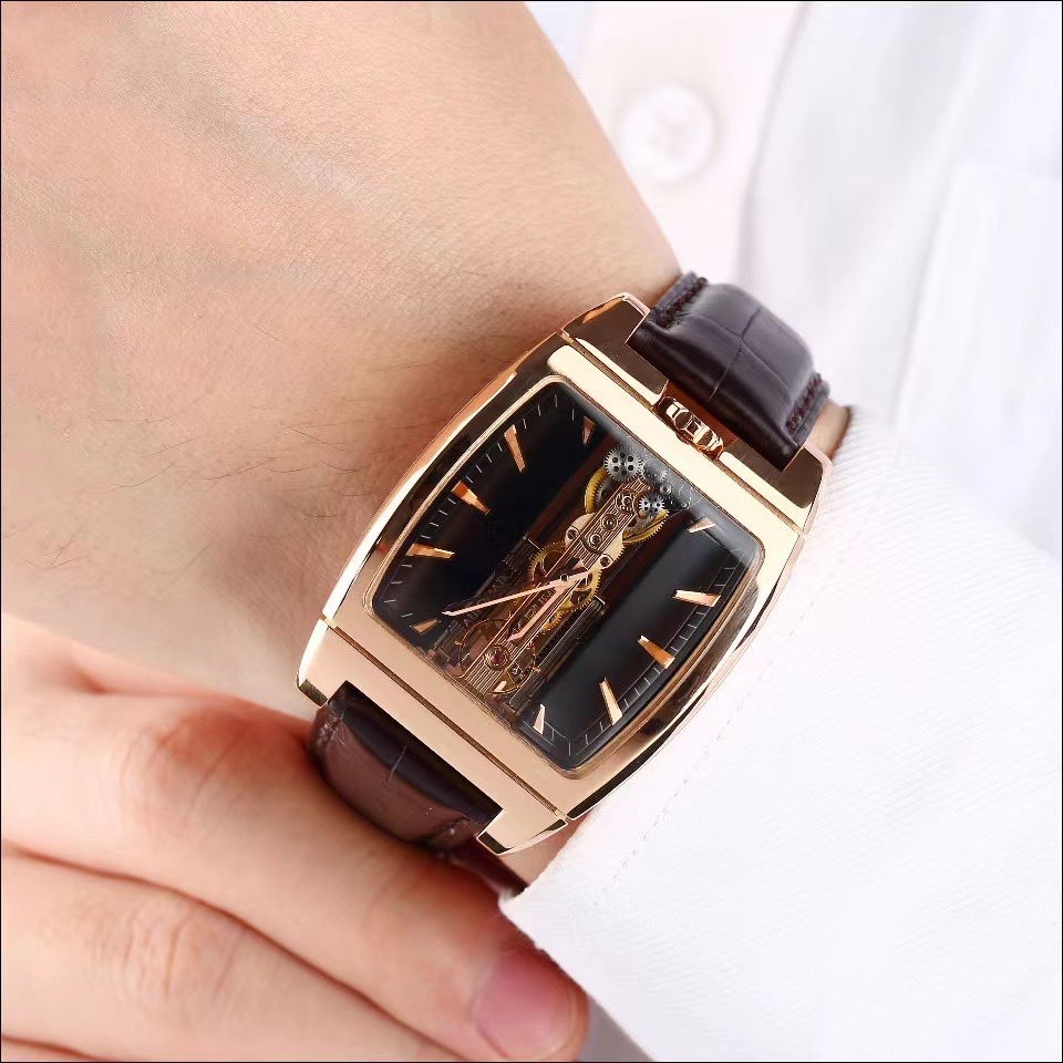 Corum 313.150.55 / 0001 detail 1