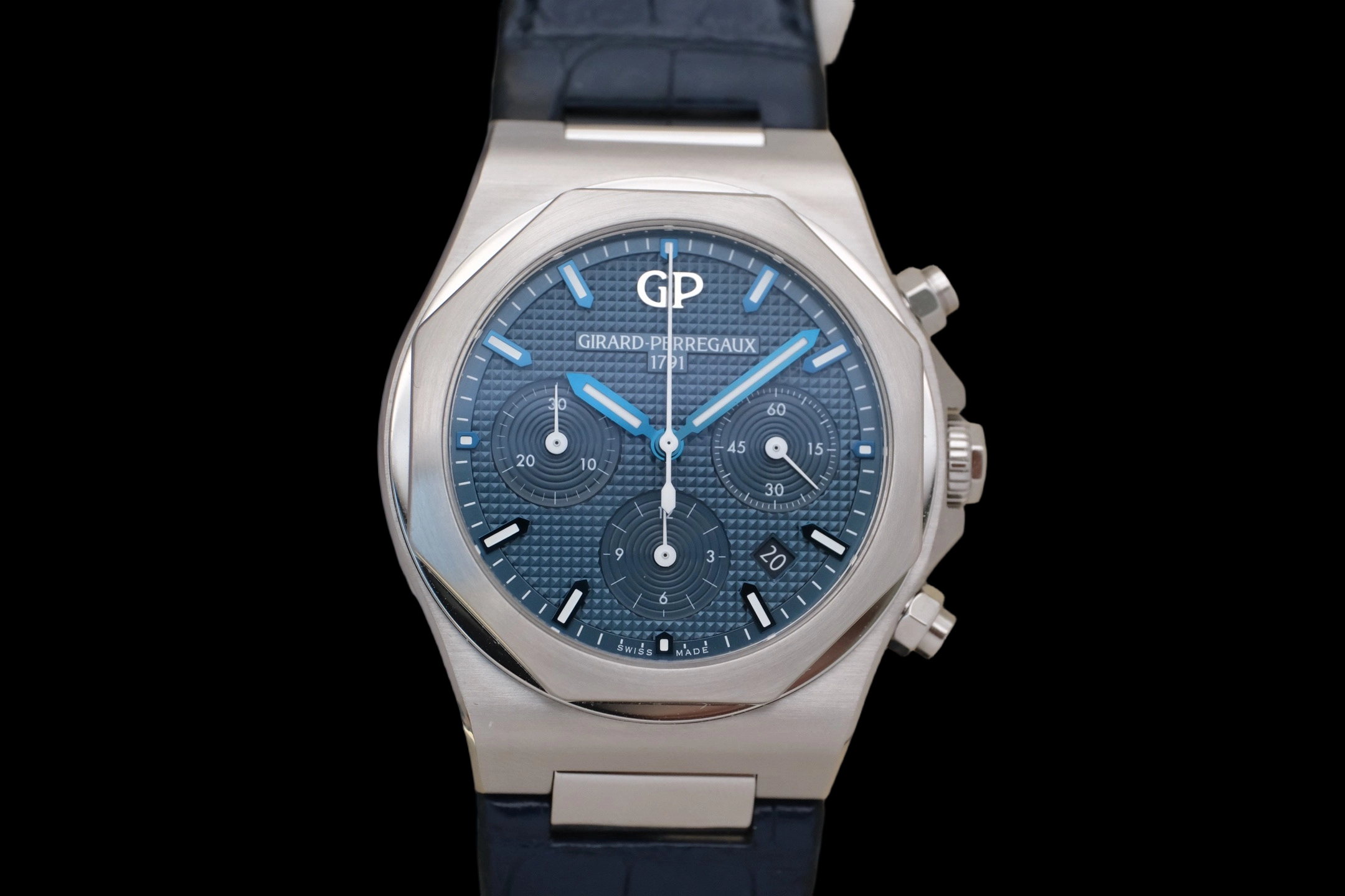 Girard Perregaux 81020-11-431-BB4A detail 4