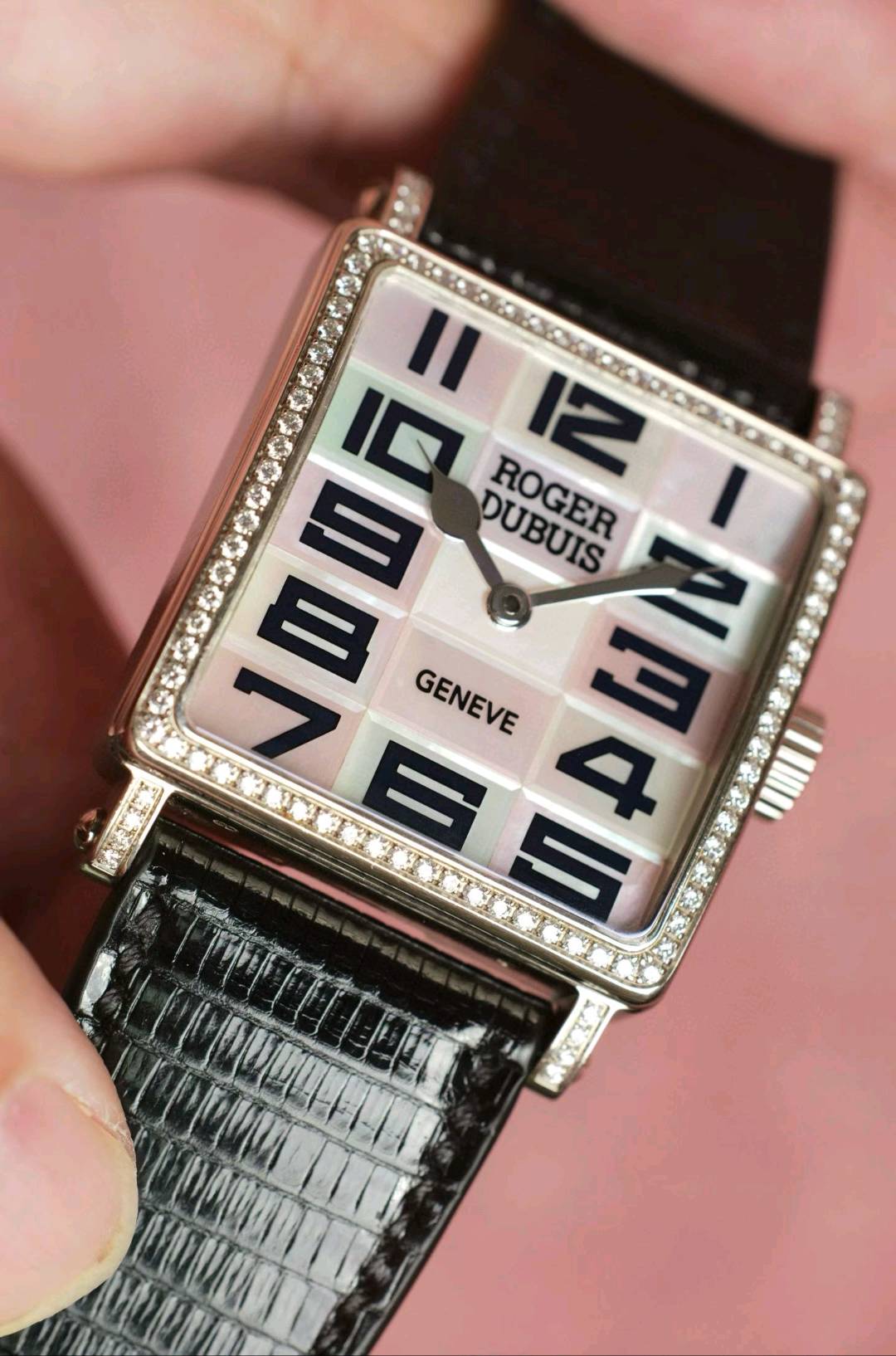 Roger Dubuis Vintage detail 2