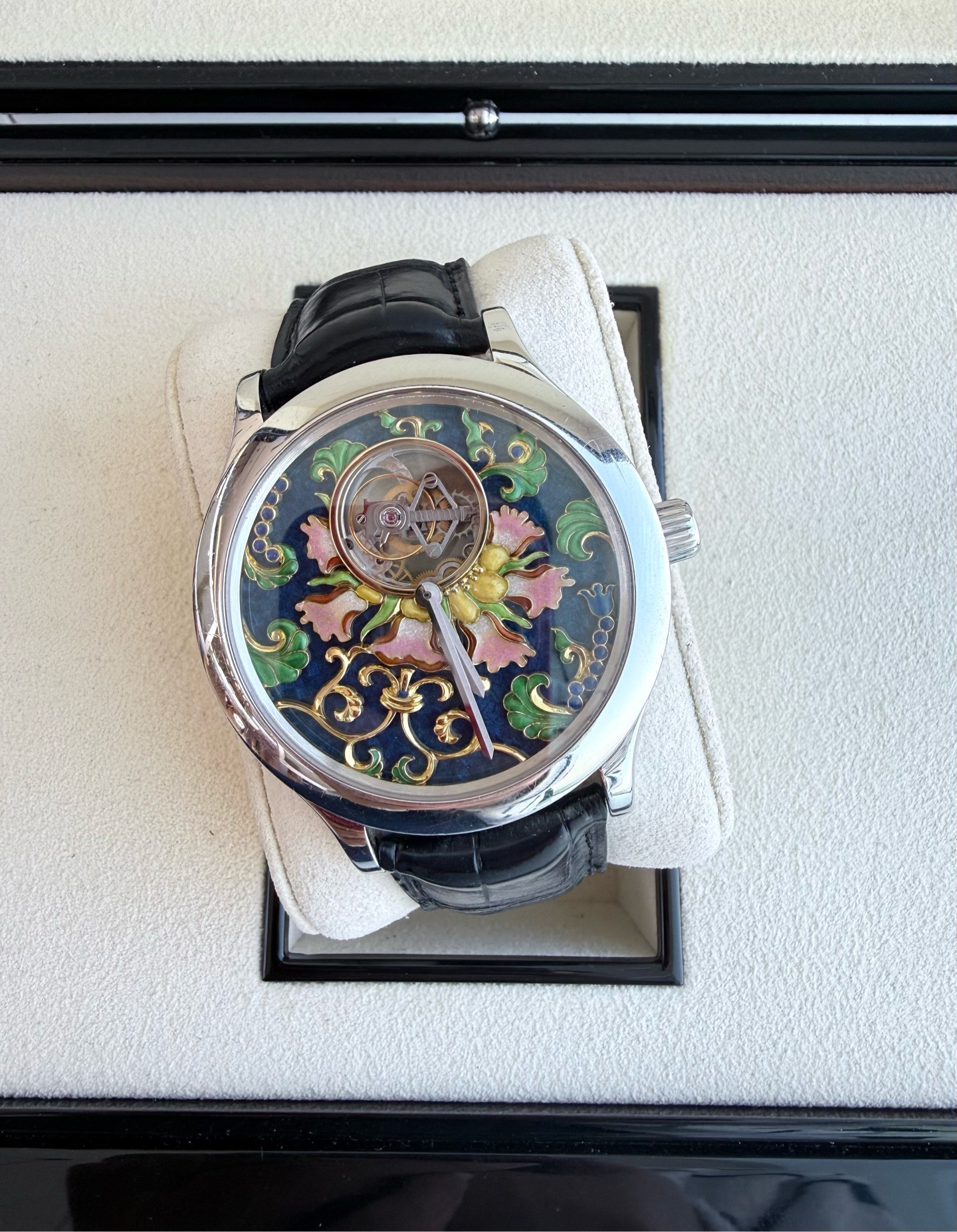 Van Cleef & Arpels Vintage detail 1