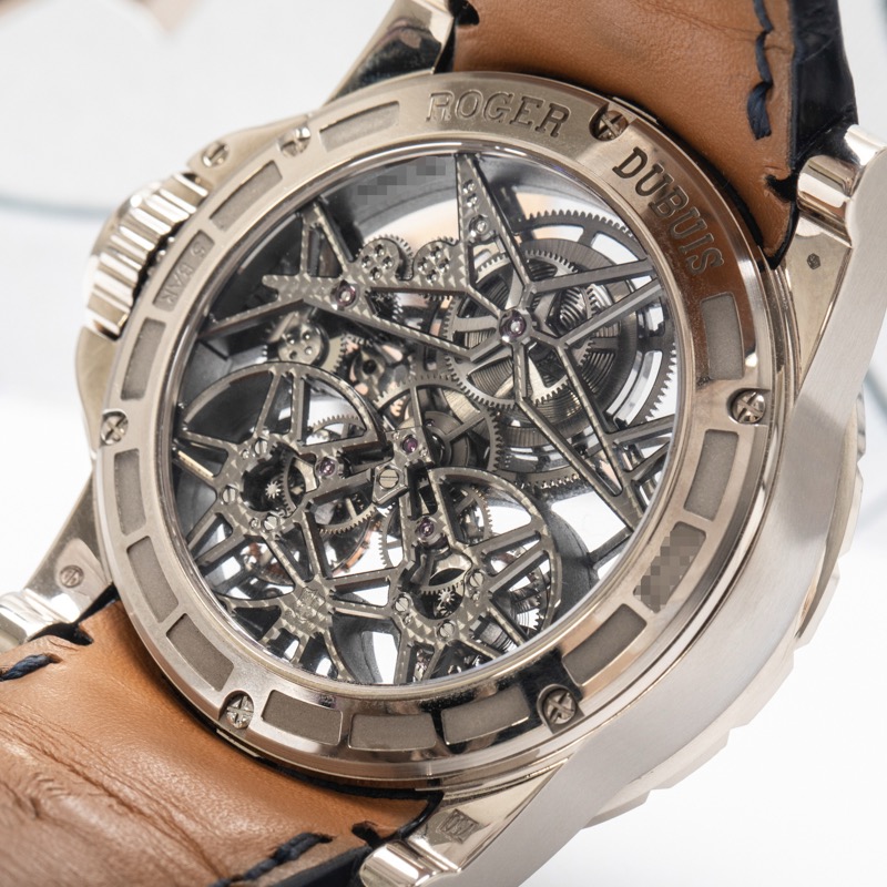 Roger Dubuis Vintage detail 7