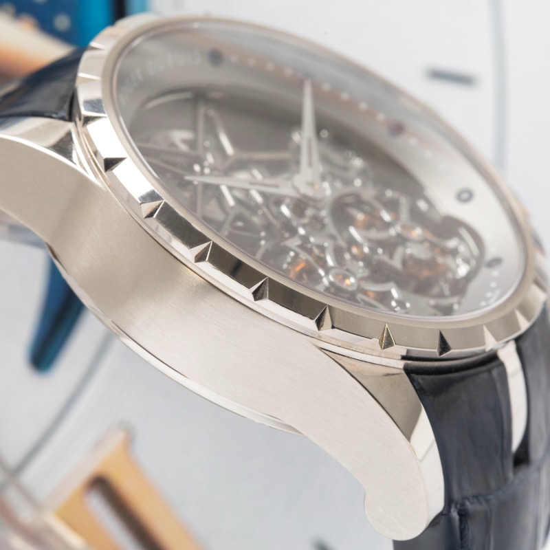 Roger Dubuis Vintage detail 4