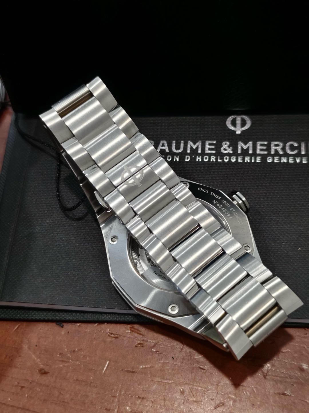 Baume & Mercier M0A10702 detail 4