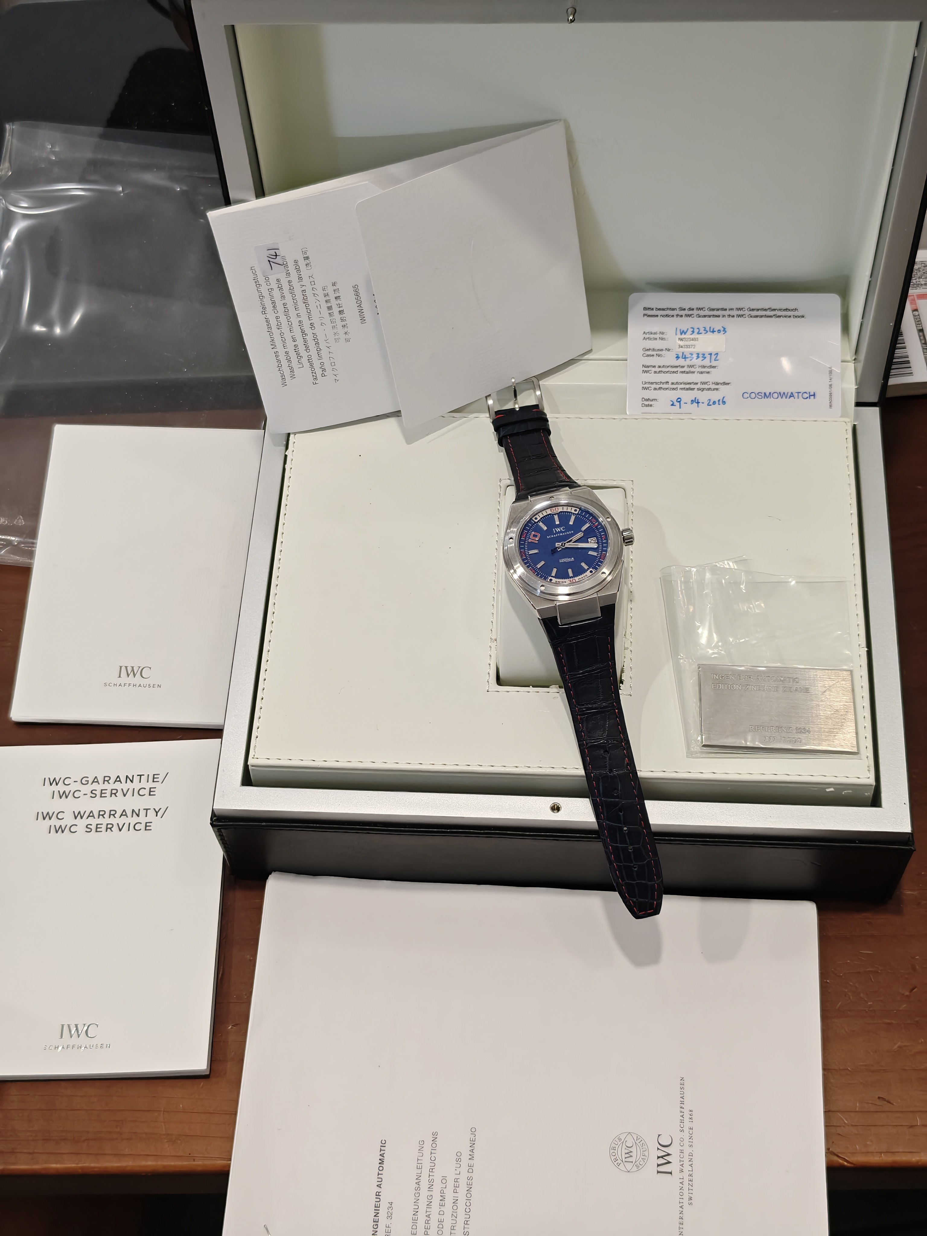 IWC IW323403 detail 7