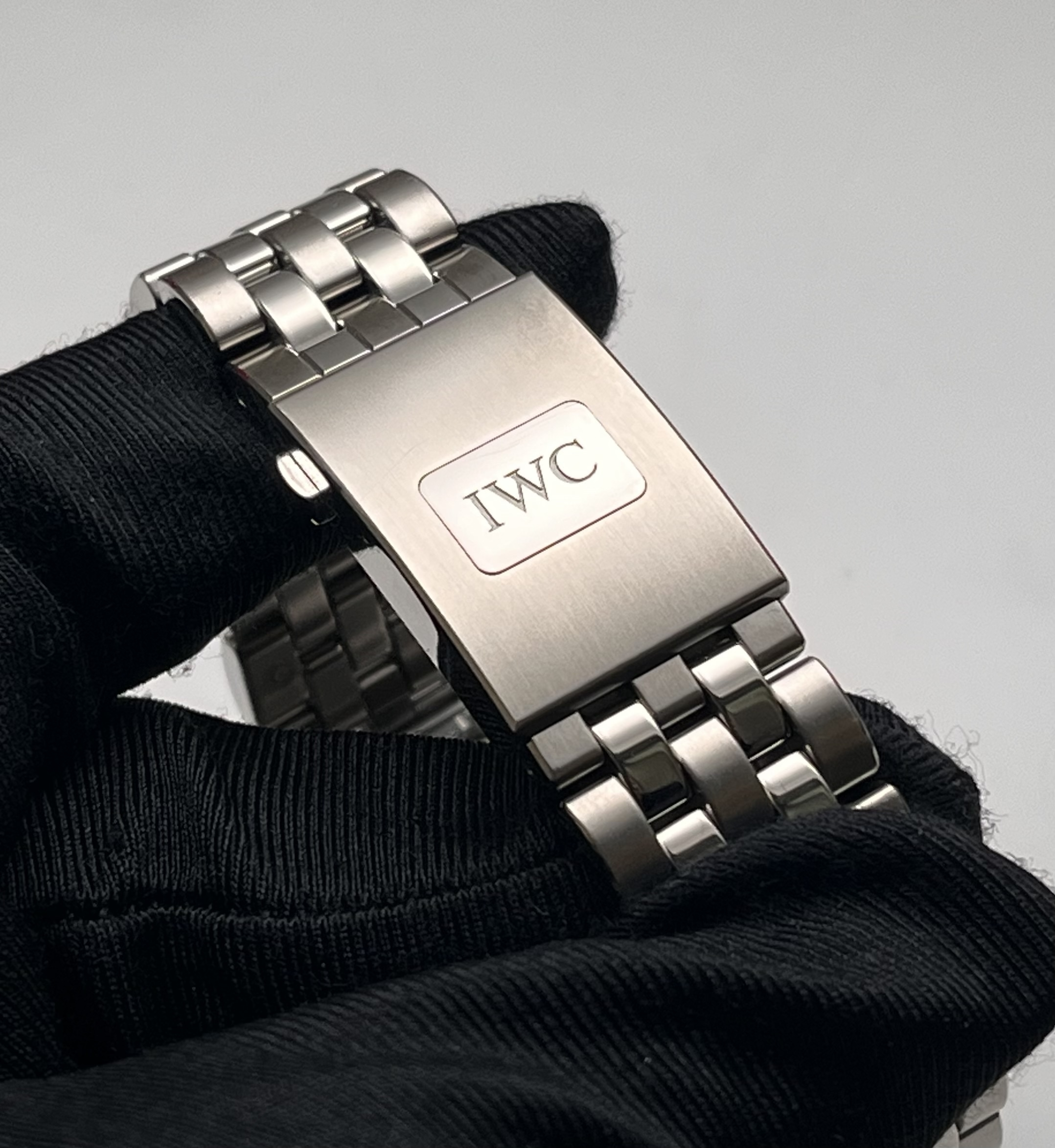 IWC IW388104 detail 4