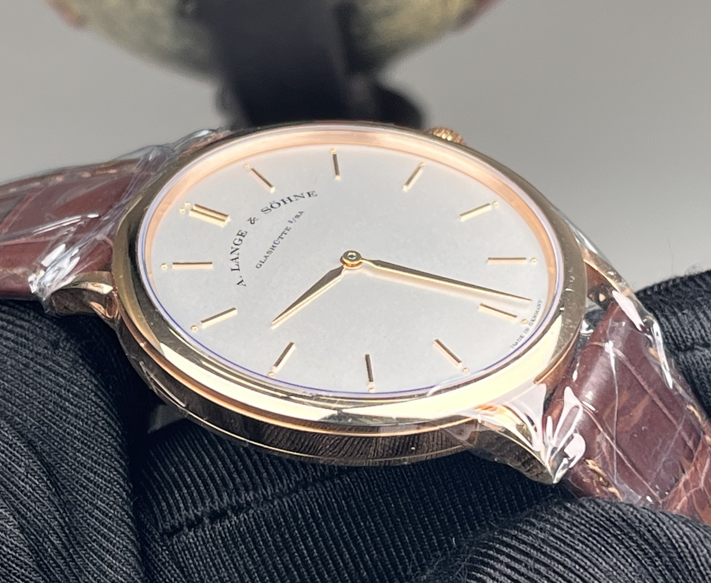 A. Lange & S&ouml;hne 211.032 detail 4