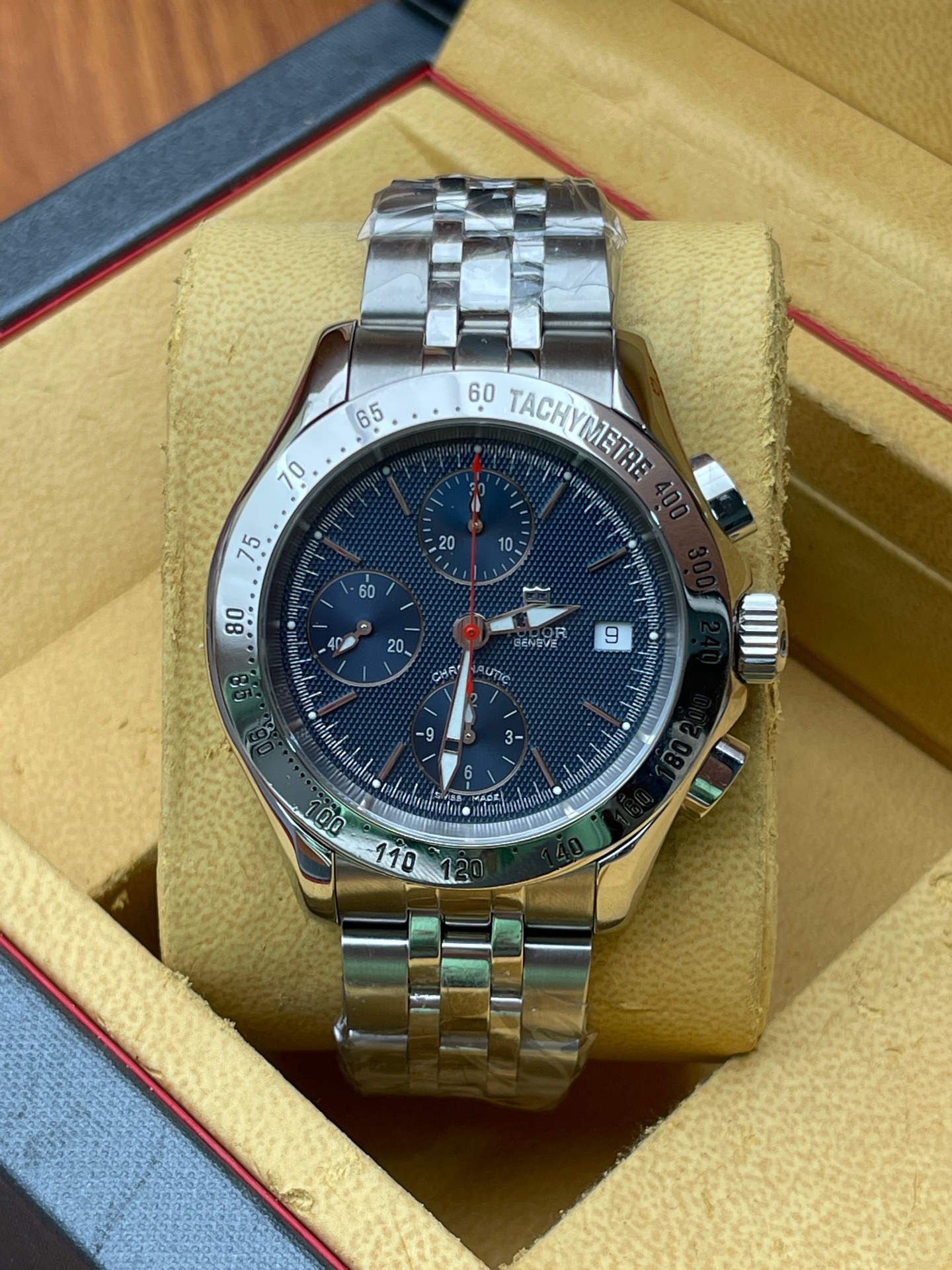 Tudor 79380P-93560 detail 6