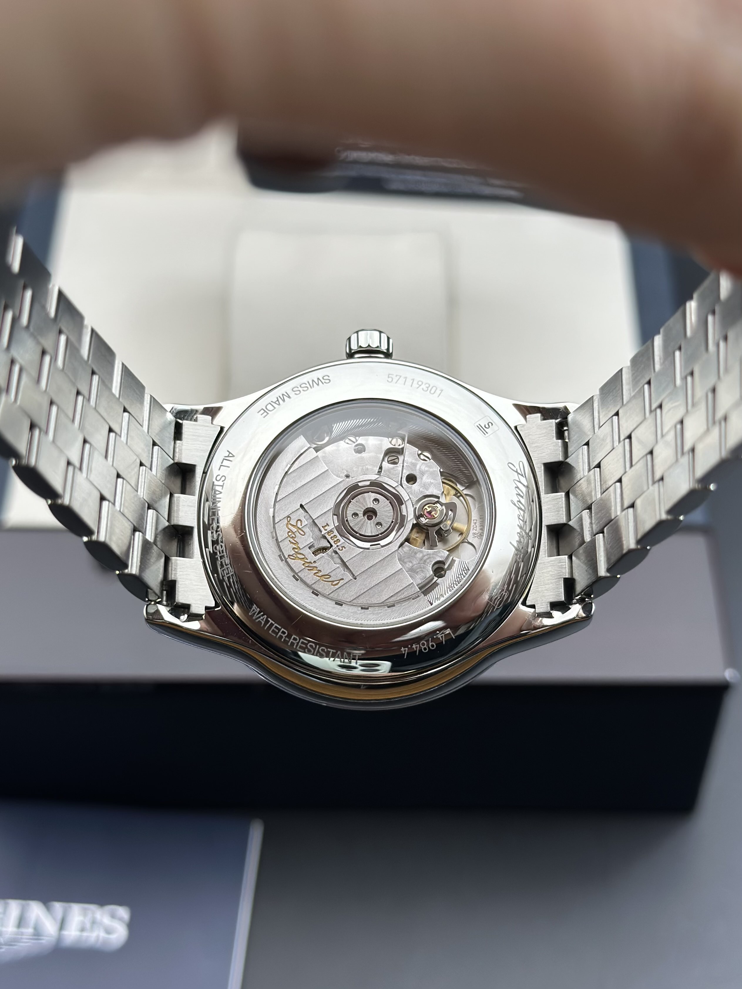 Longines L4.984.4.97.6 detail 6