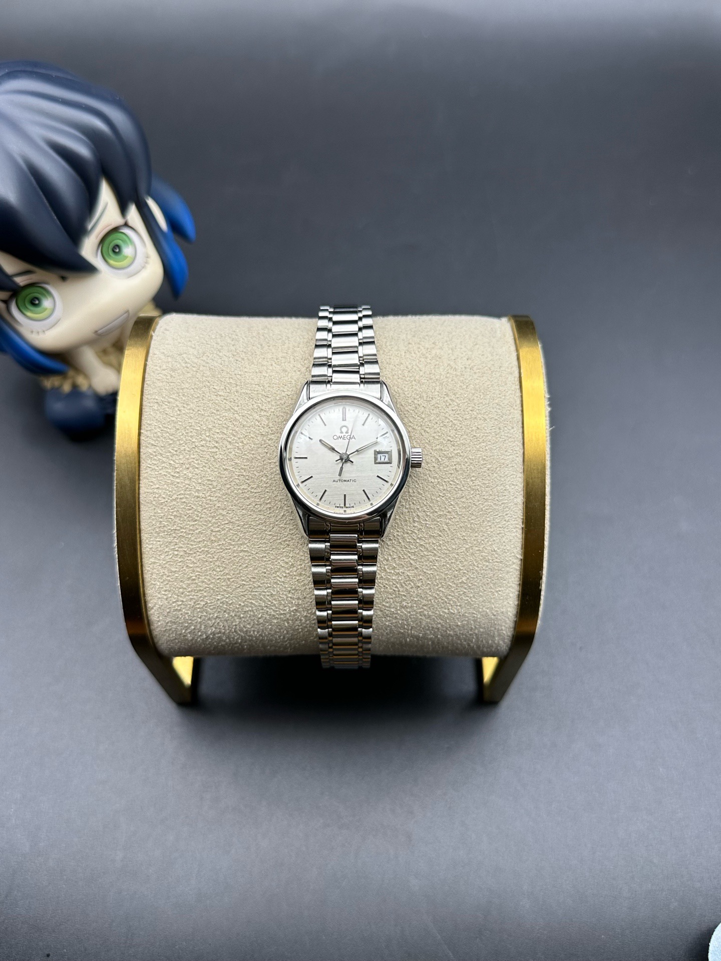 Omega Vintage detail 2