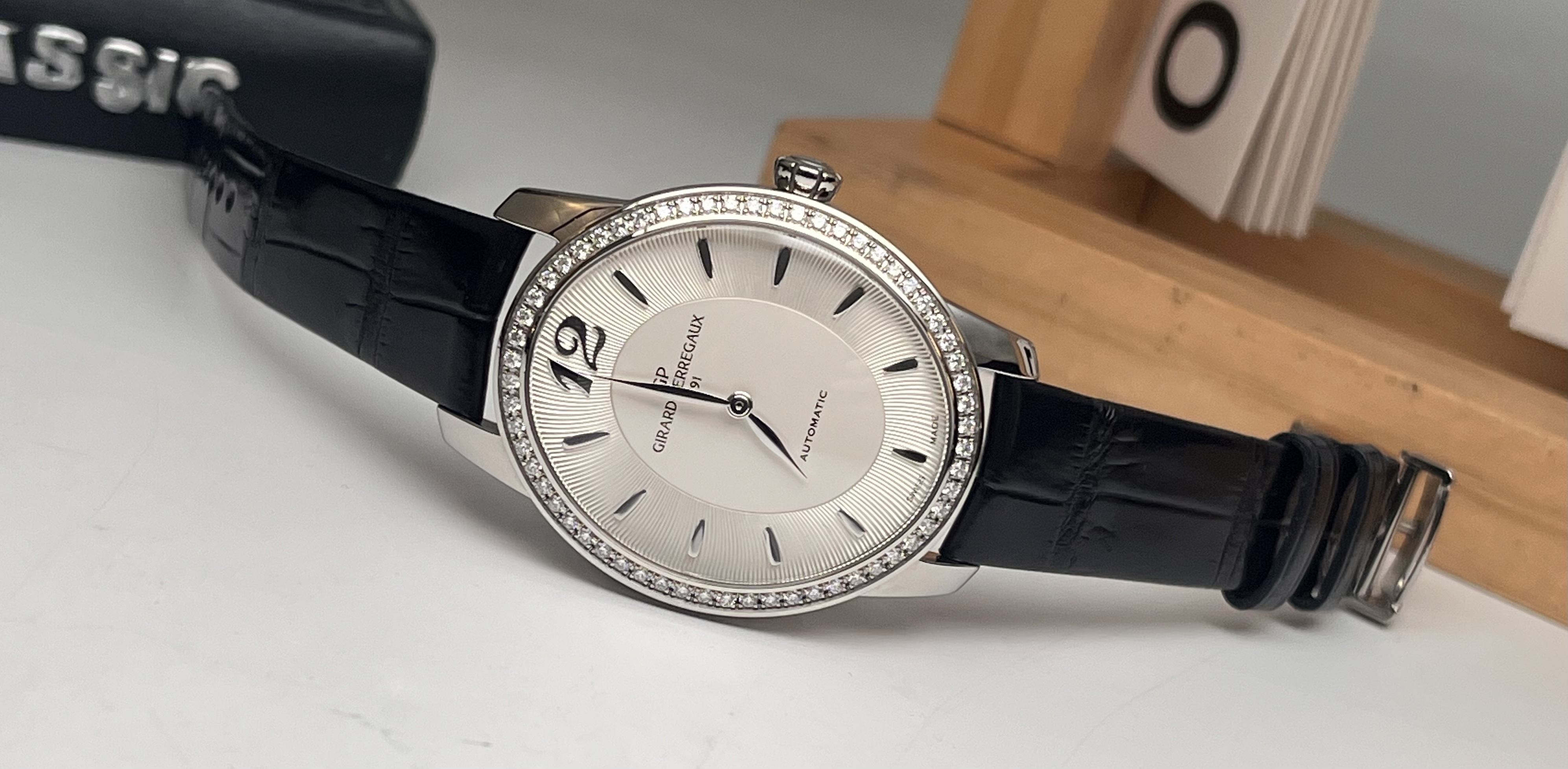 Girard Perregaux 80493D11A131-CK6A detail 3