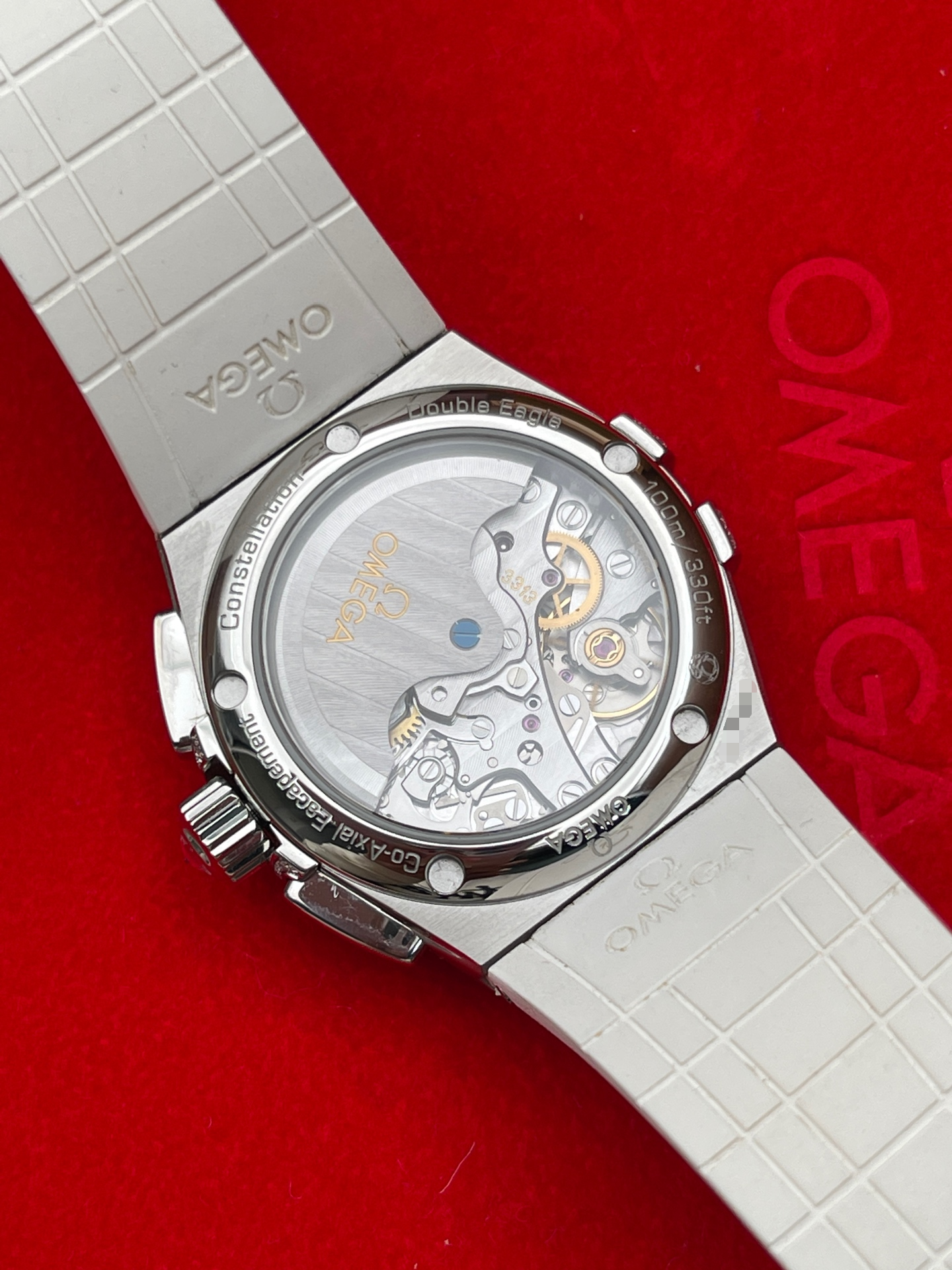 Omega 121.17.35.50.05.001 detail 3