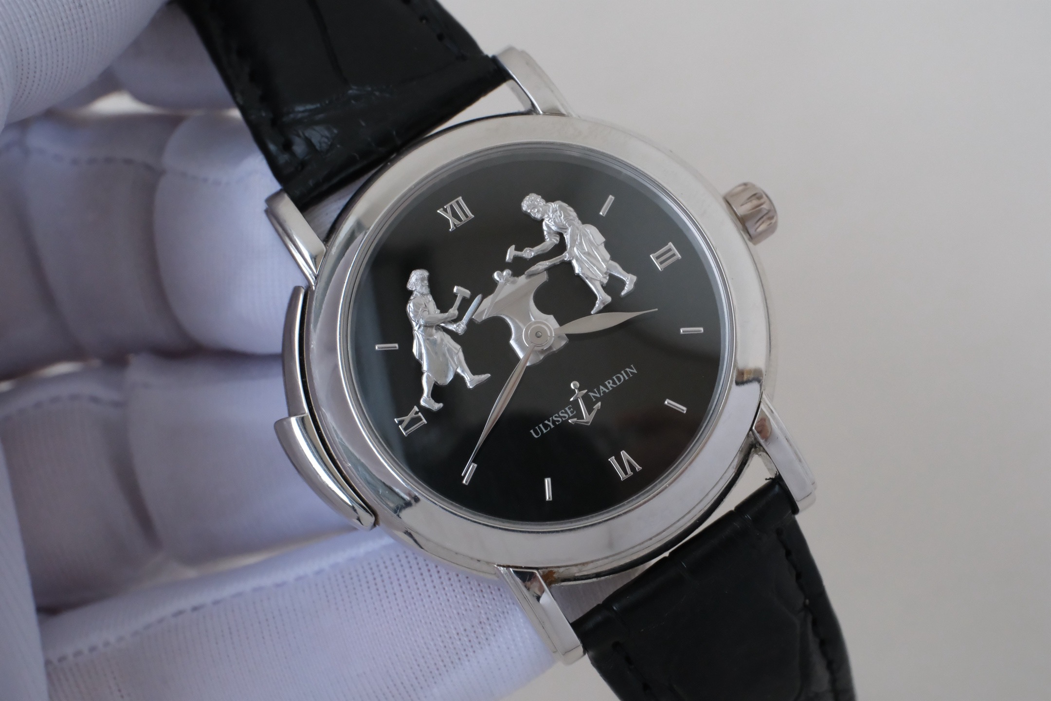 Ulysse Nardin 719-20 detail 1