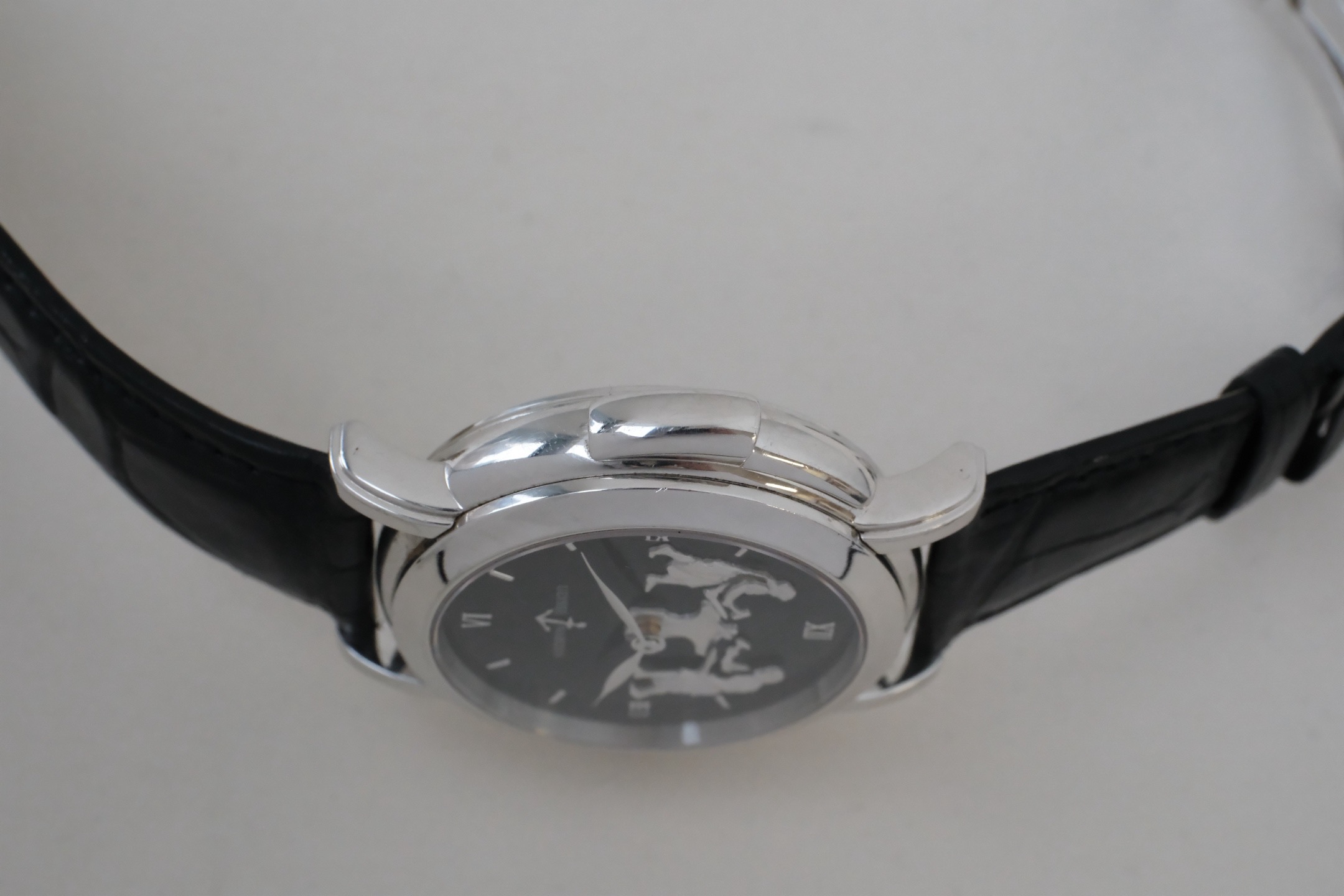 Ulysse Nardin 719-20 detail 5