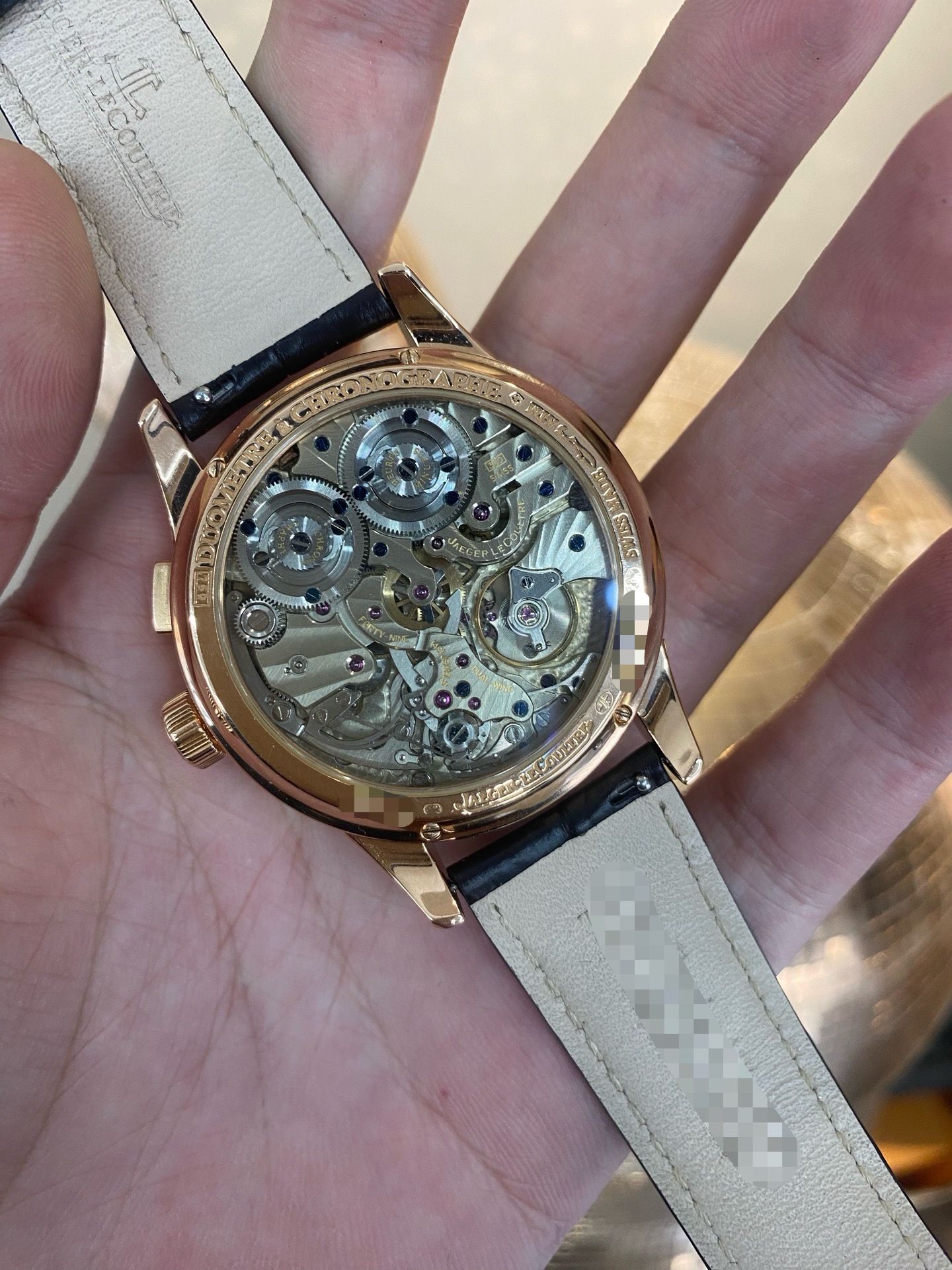 Jaeger-LeCoultre 6012420 detail 1