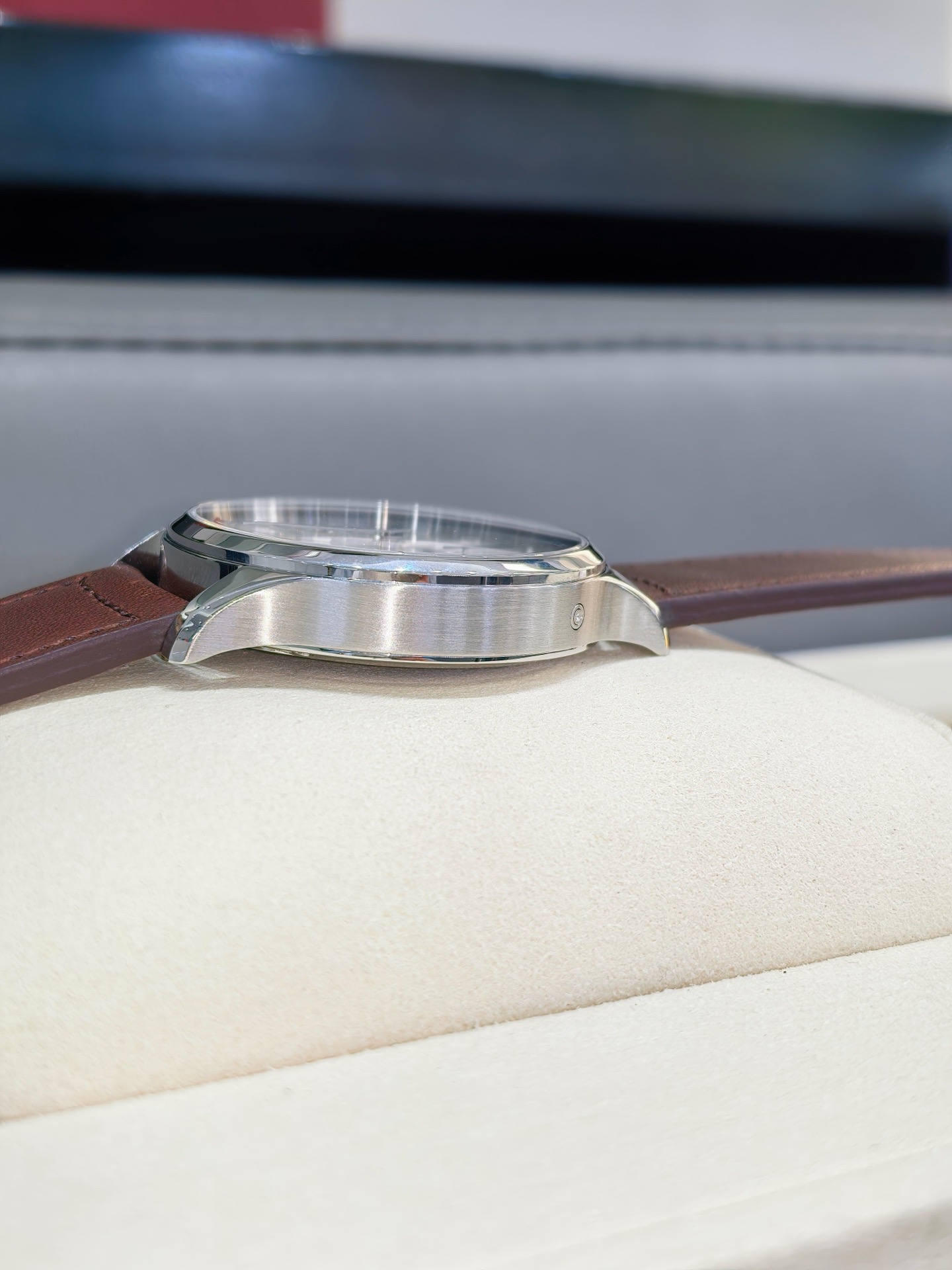 Jaeger-LeCoultre 4148420 detail 2