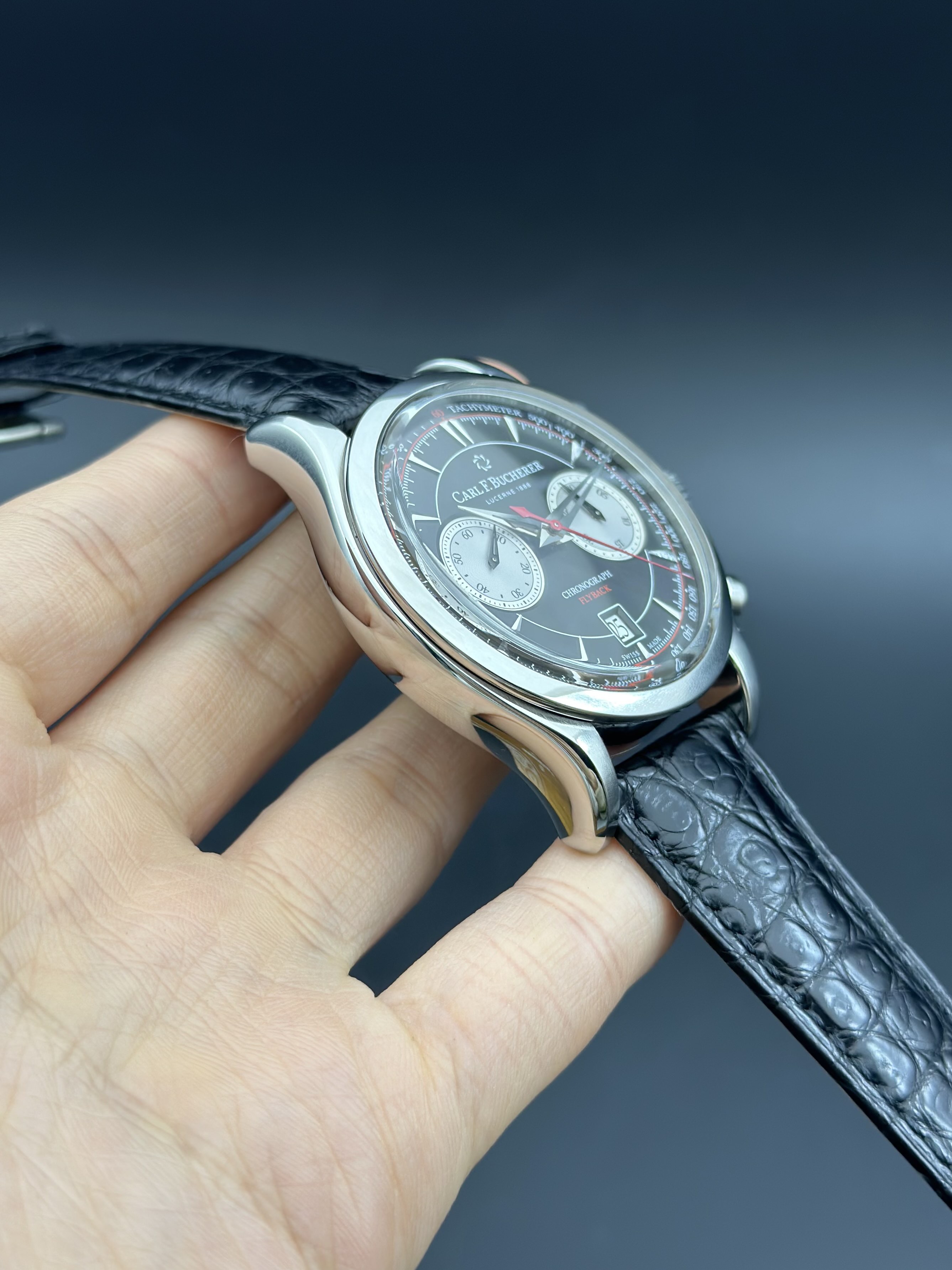 Carl F. Bucherer 00.10919.08.33.02 detail 2