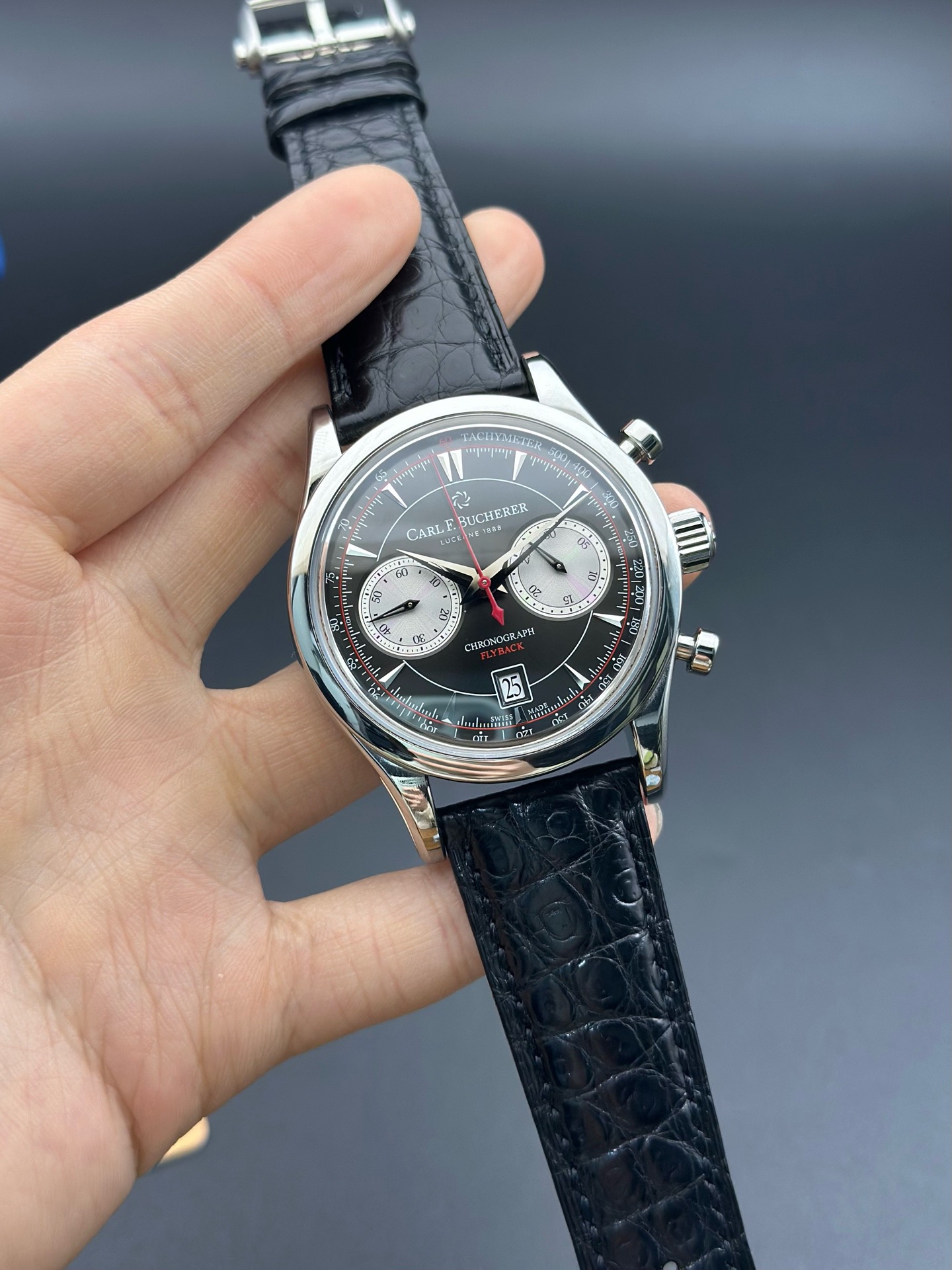 Carl F. Bucherer 00.10919.08.33.02 detail 1