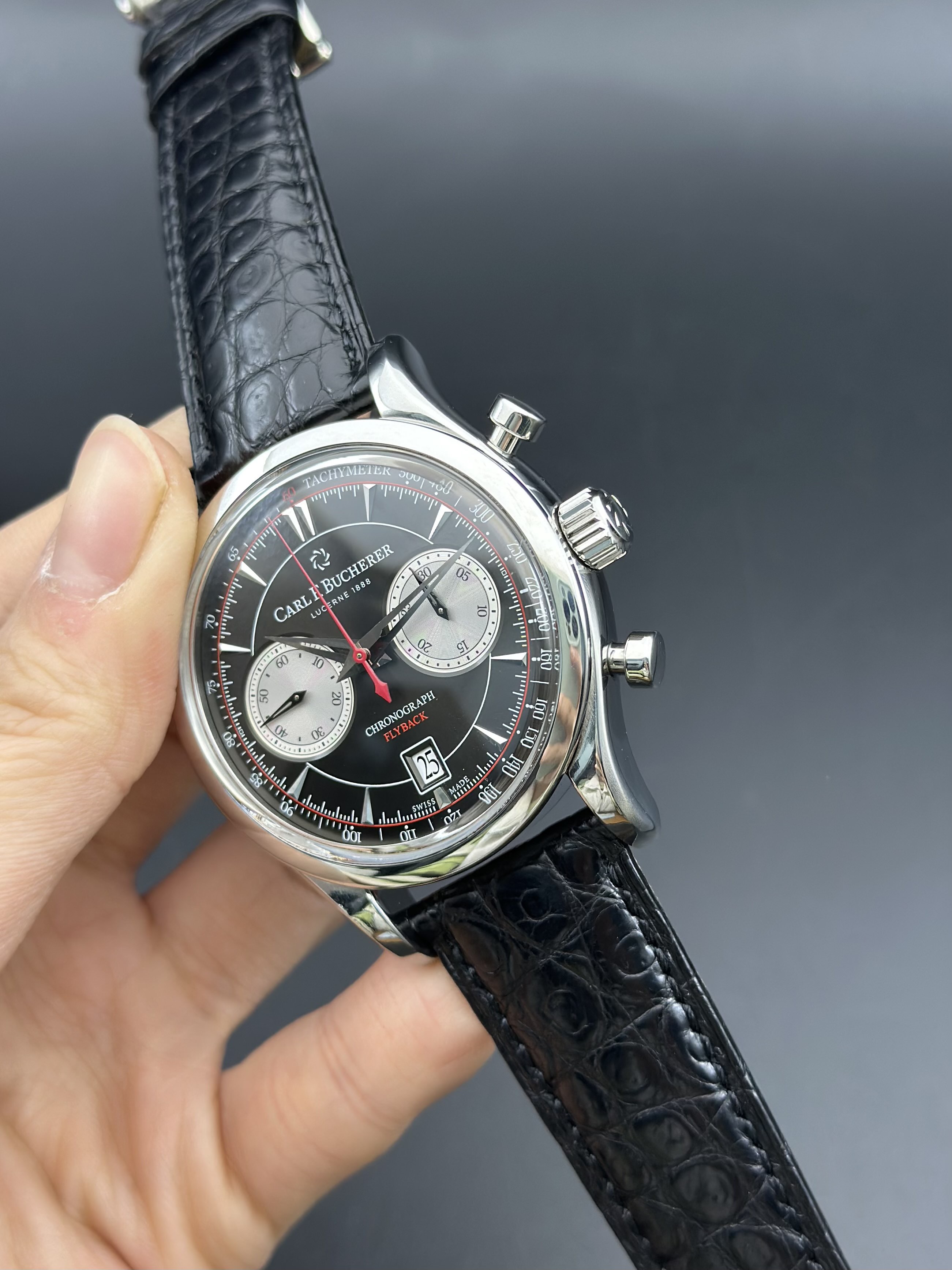Carl F. Bucherer 00.10919.08.33.02 detail 3