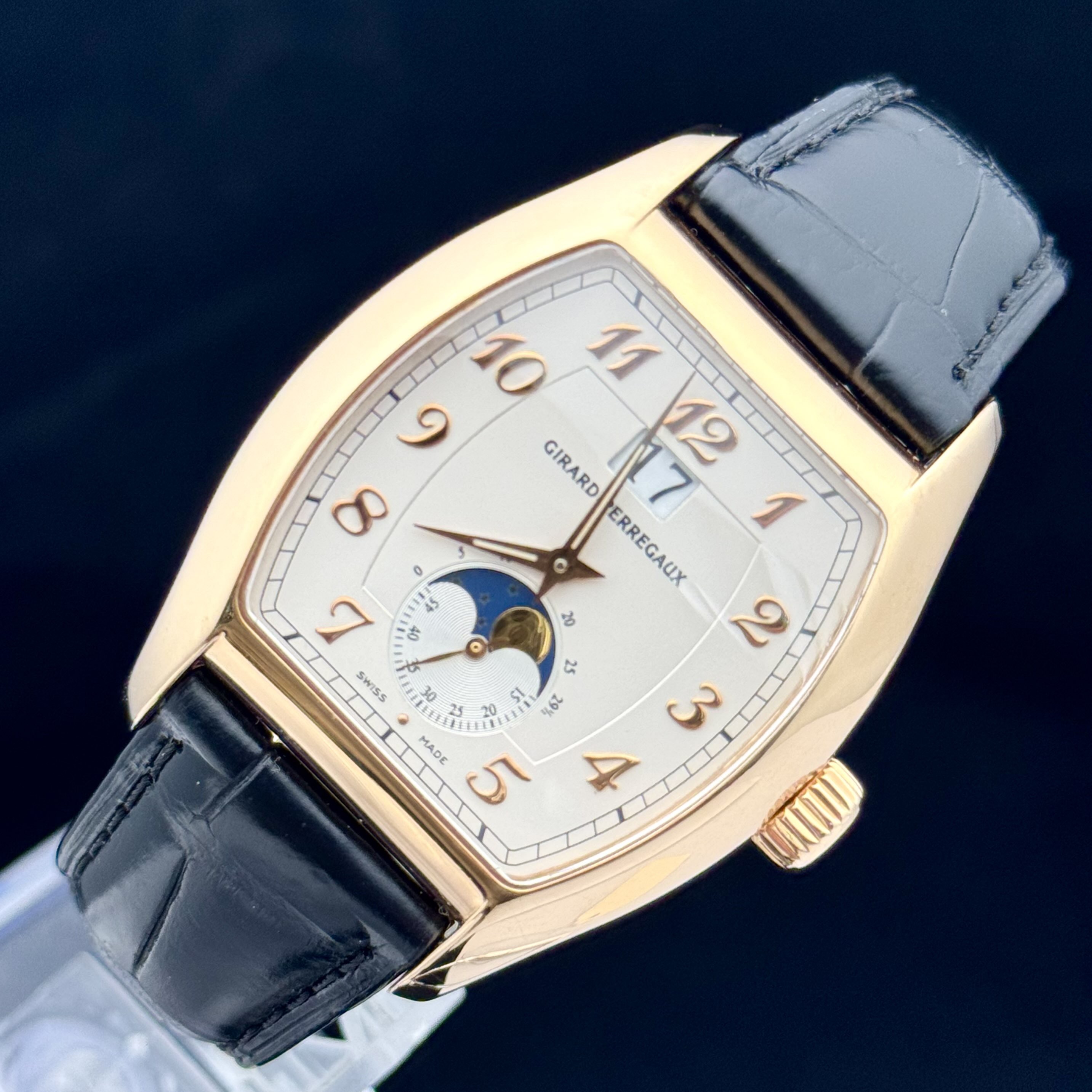 Girard Perregaux 27600 detail 1