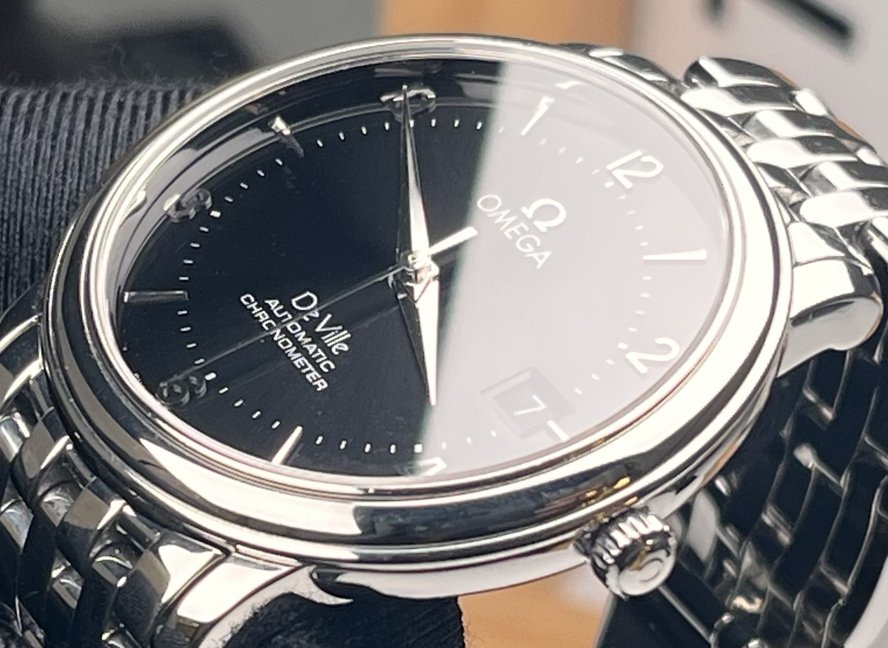 Omega 4512.50.00 detail 3