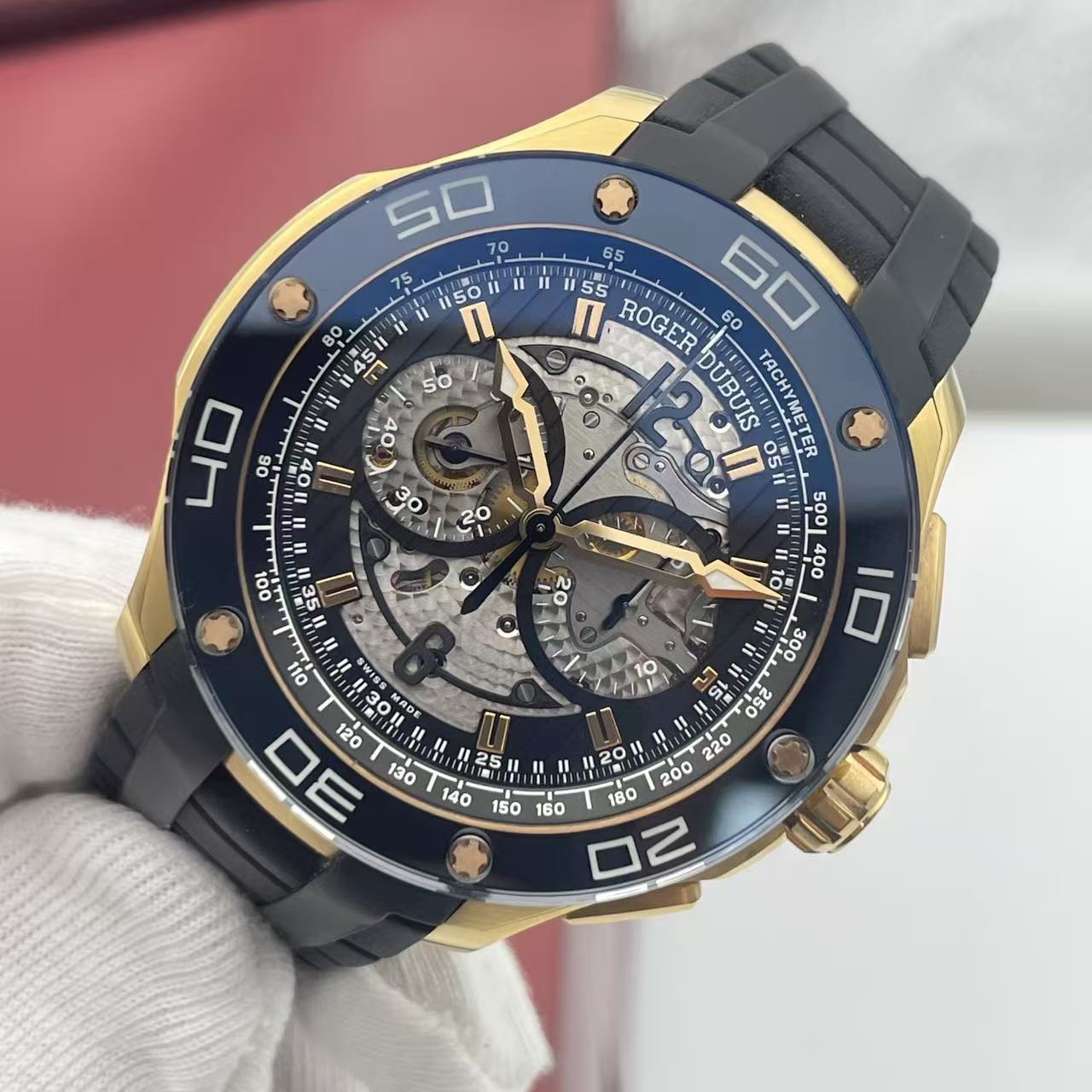 Roger Dubuis RDDBPU0003 detail 2